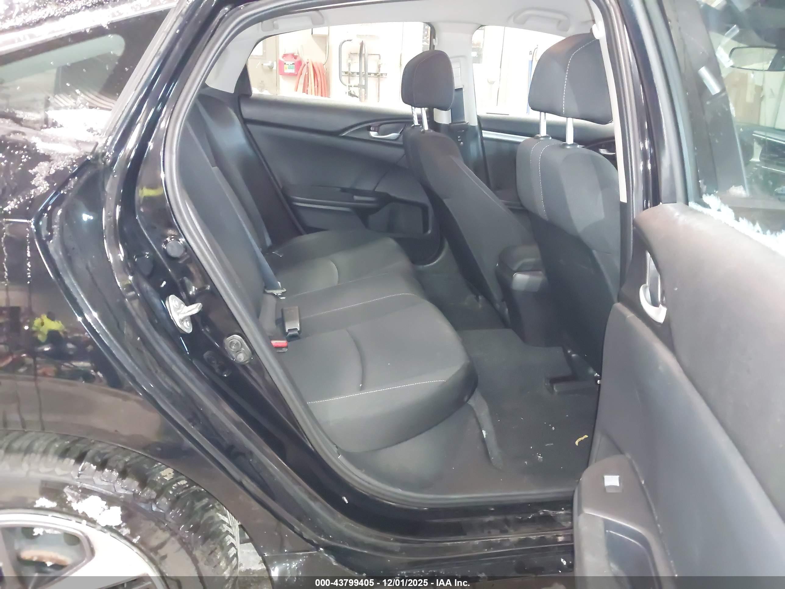 HONDA CIVIC image 8