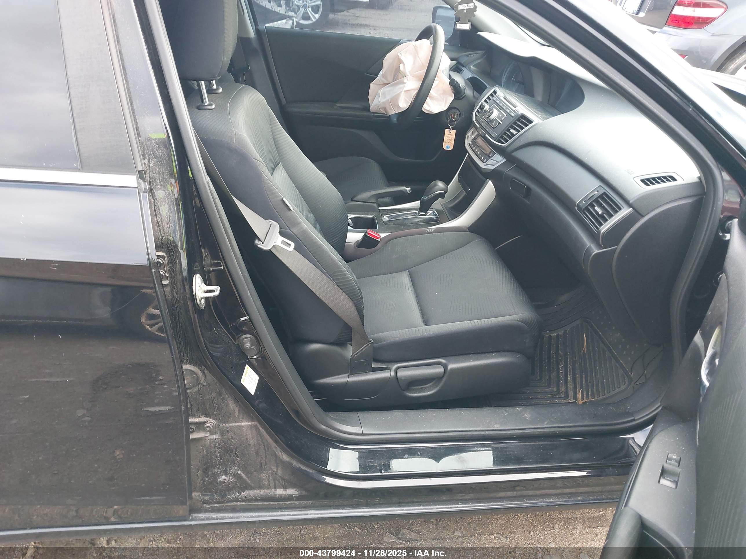 HONDA ACCORD image 5