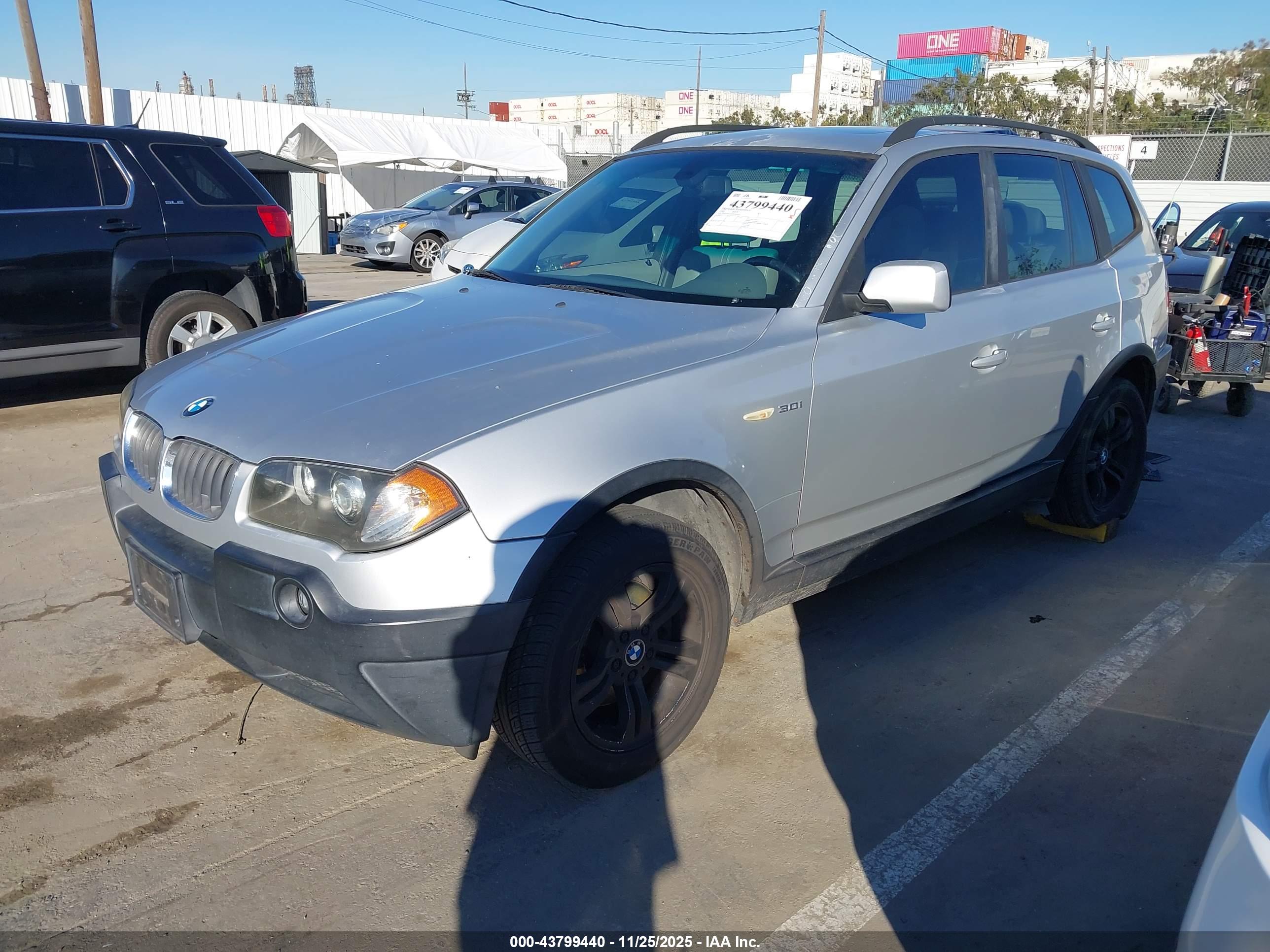 BMW X3 image 2