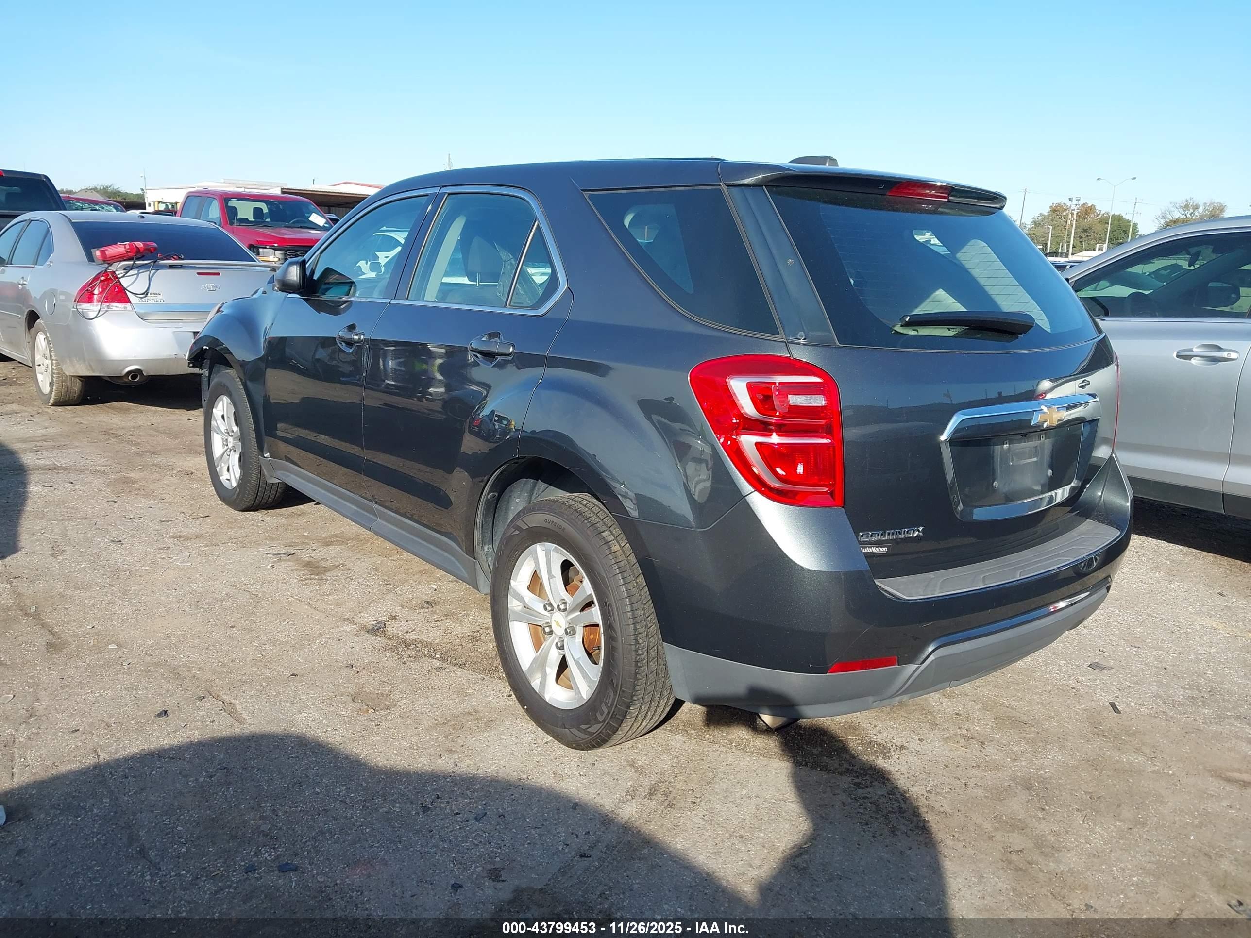 CHEVROLET EQUINOX image 3