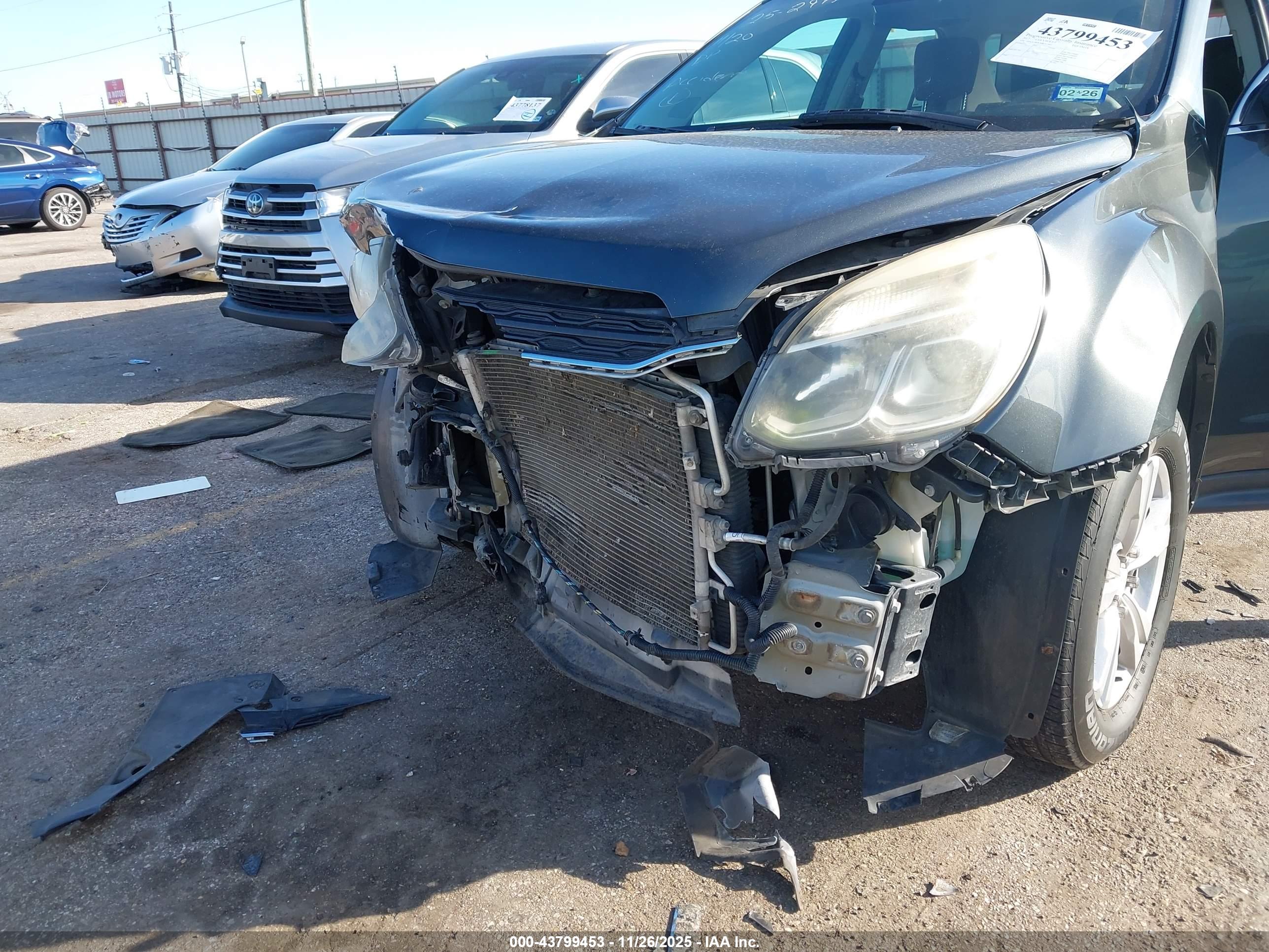 CHEVROLET EQUINOX image 6