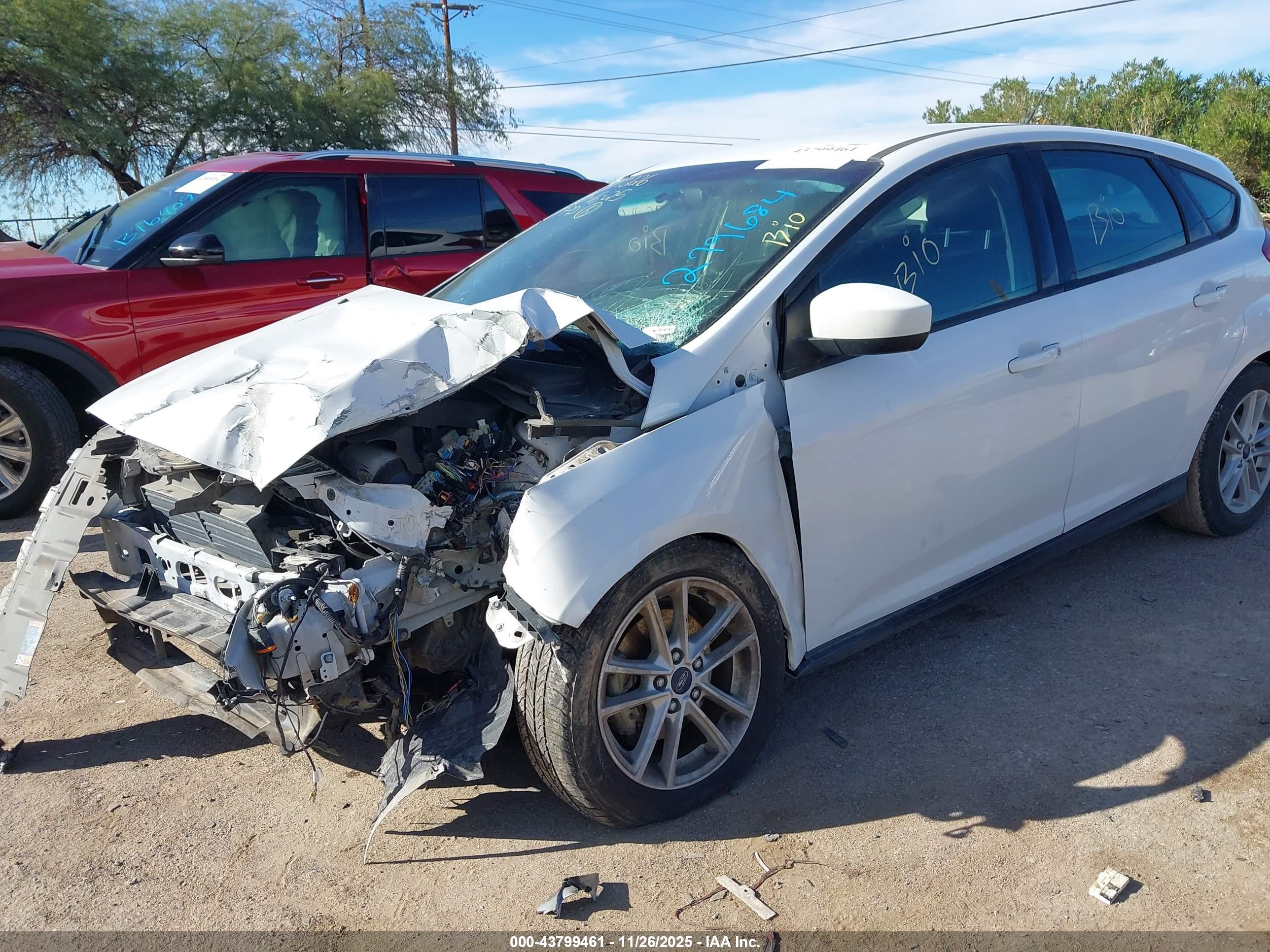 FORD FOCUS image 6