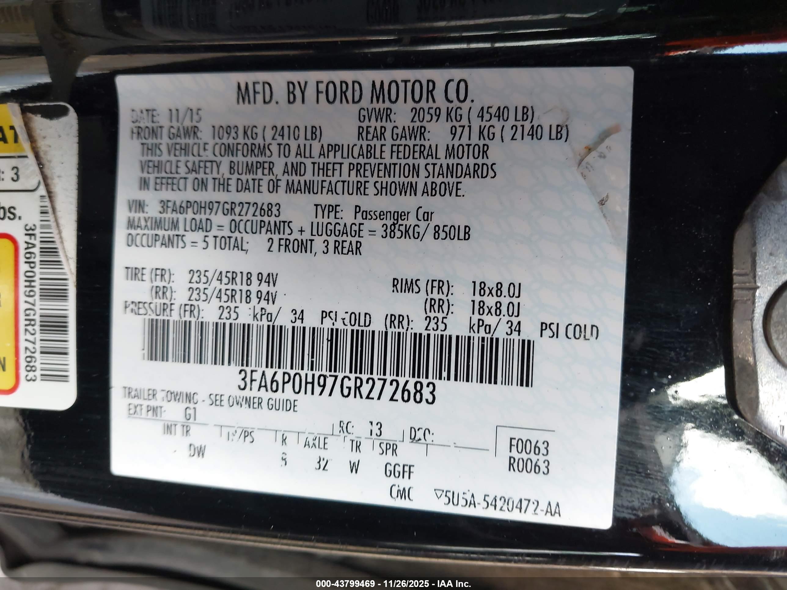FORD FUSION image 9