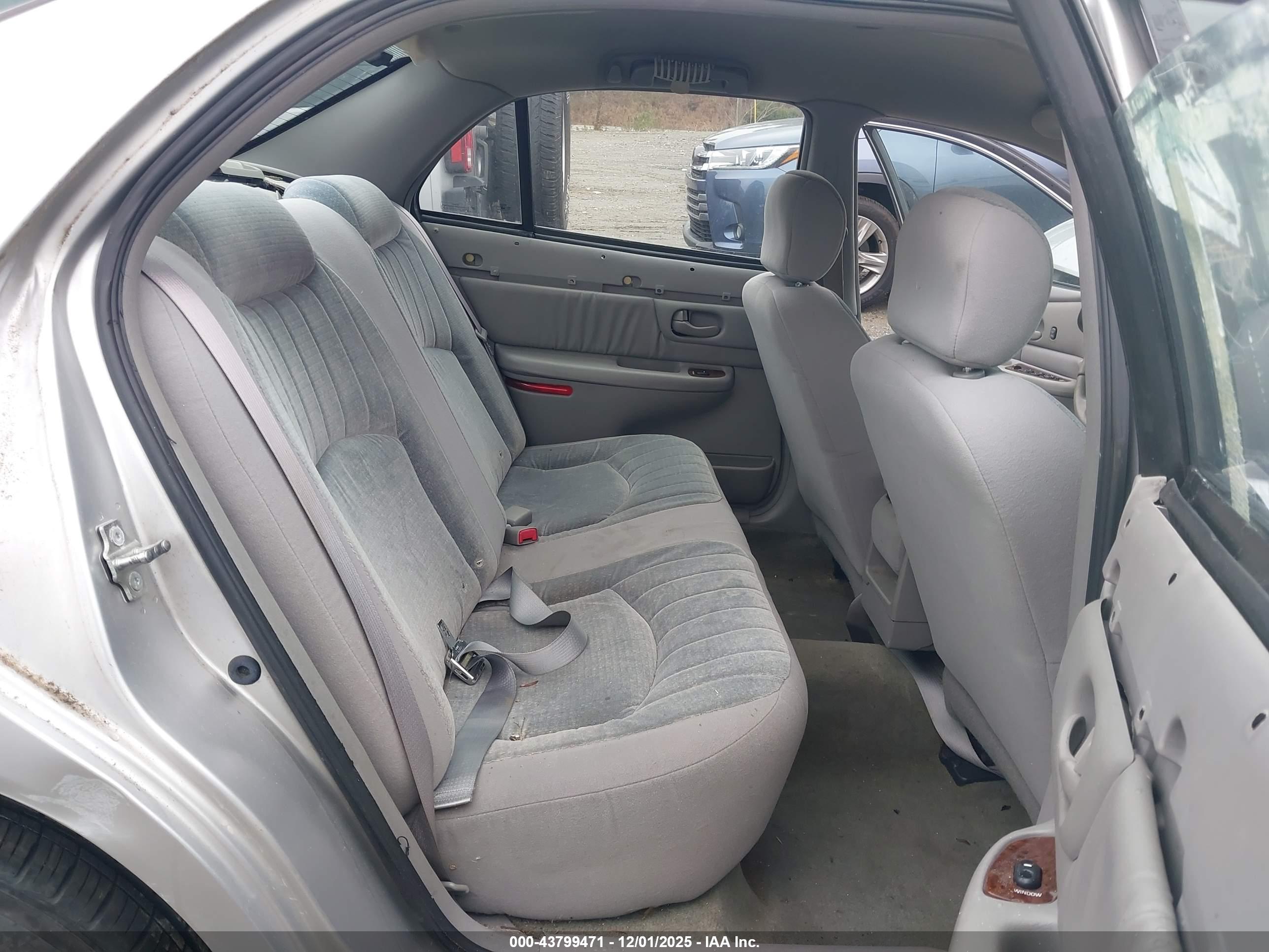 BUICK CENTURY image 8