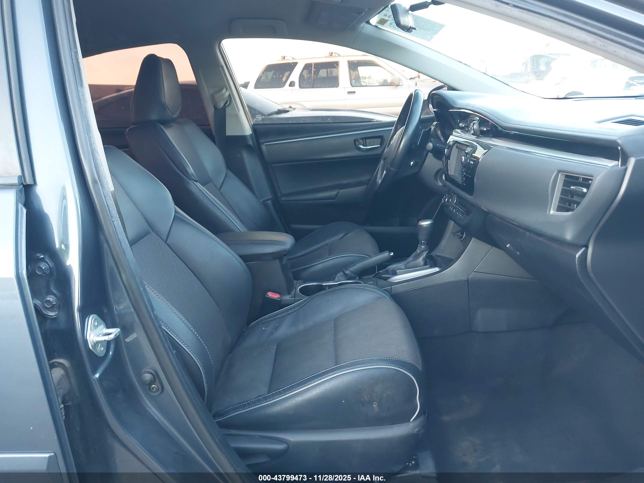 TOYOTA COROLLA image 5