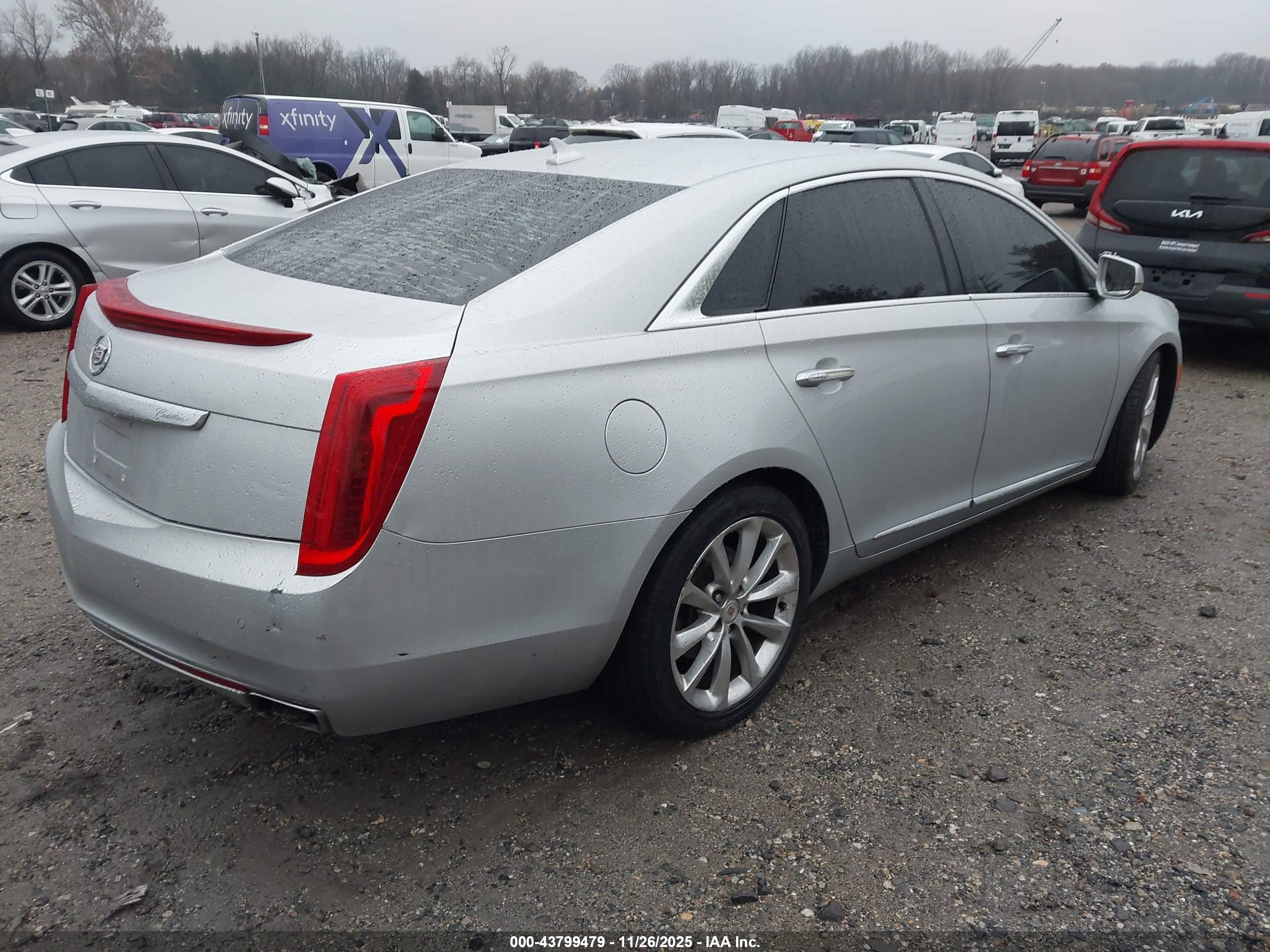 CADILLAC XTS image 4