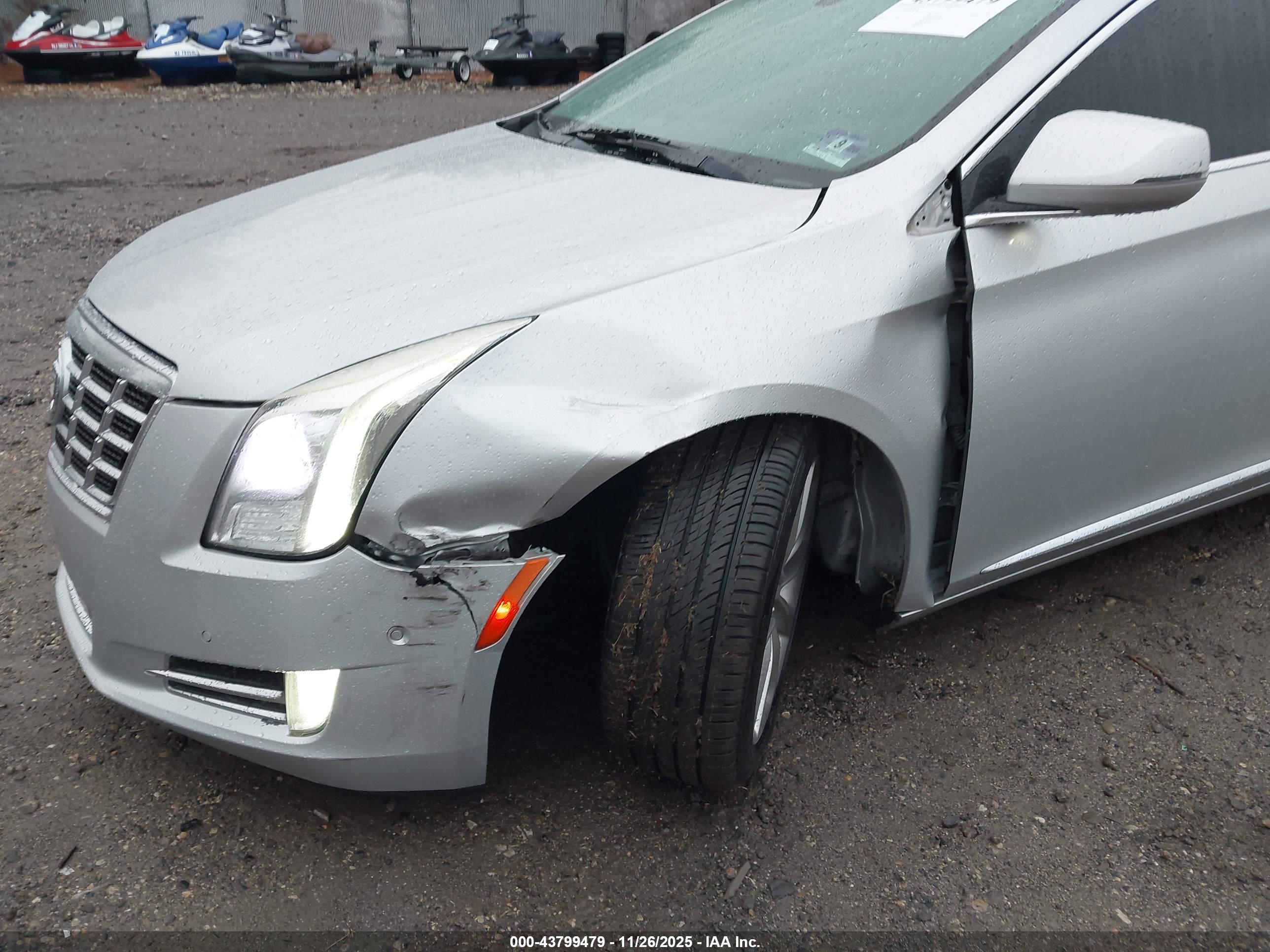 CADILLAC XTS image 6