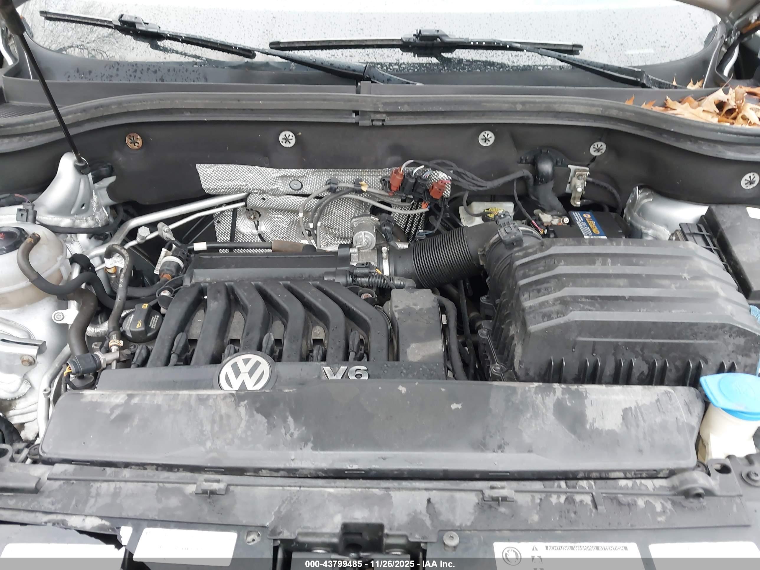 VOLKSWAGEN ATLAS image 10