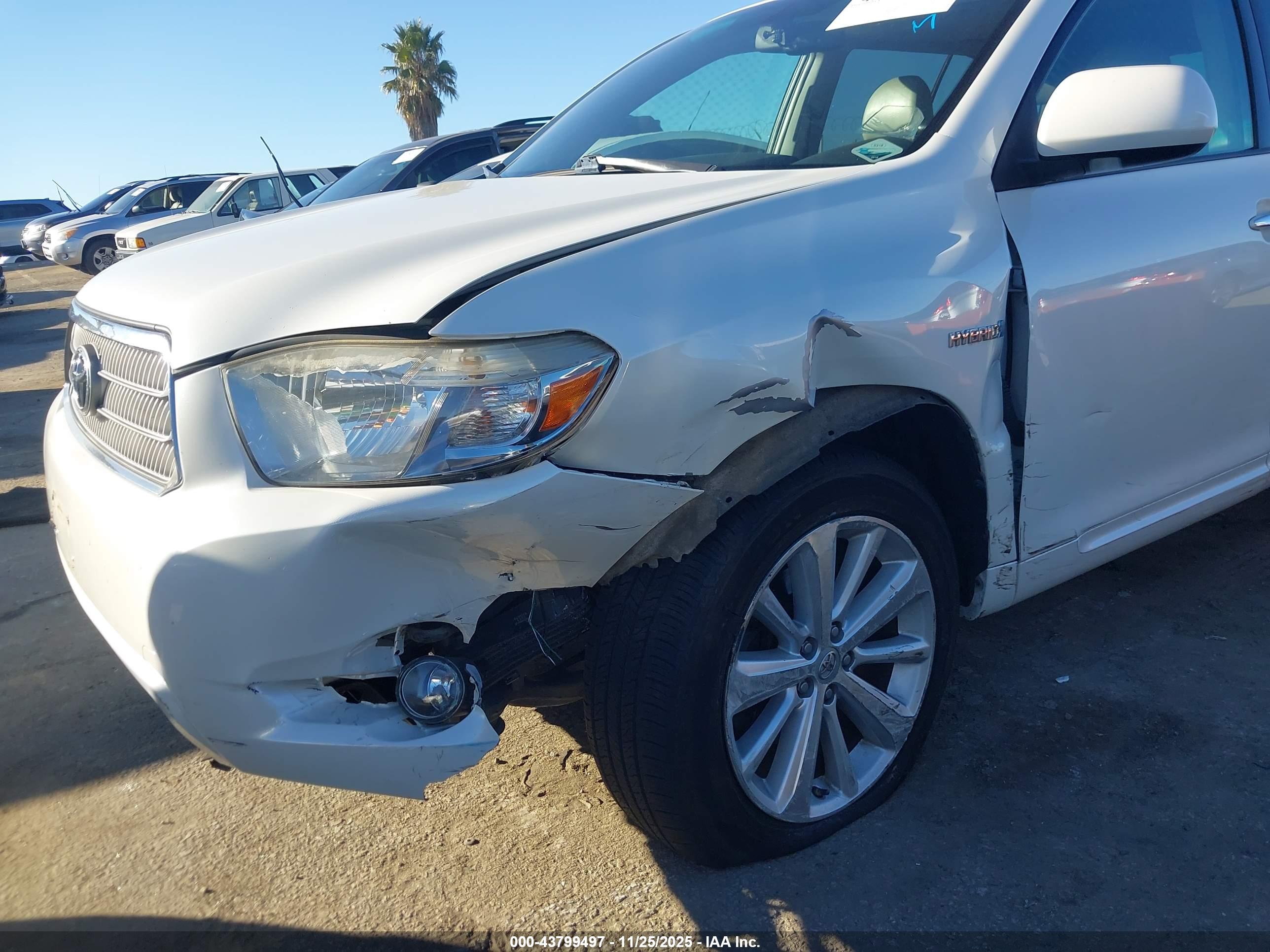 TOYOTA HIGHLANDER image 6
