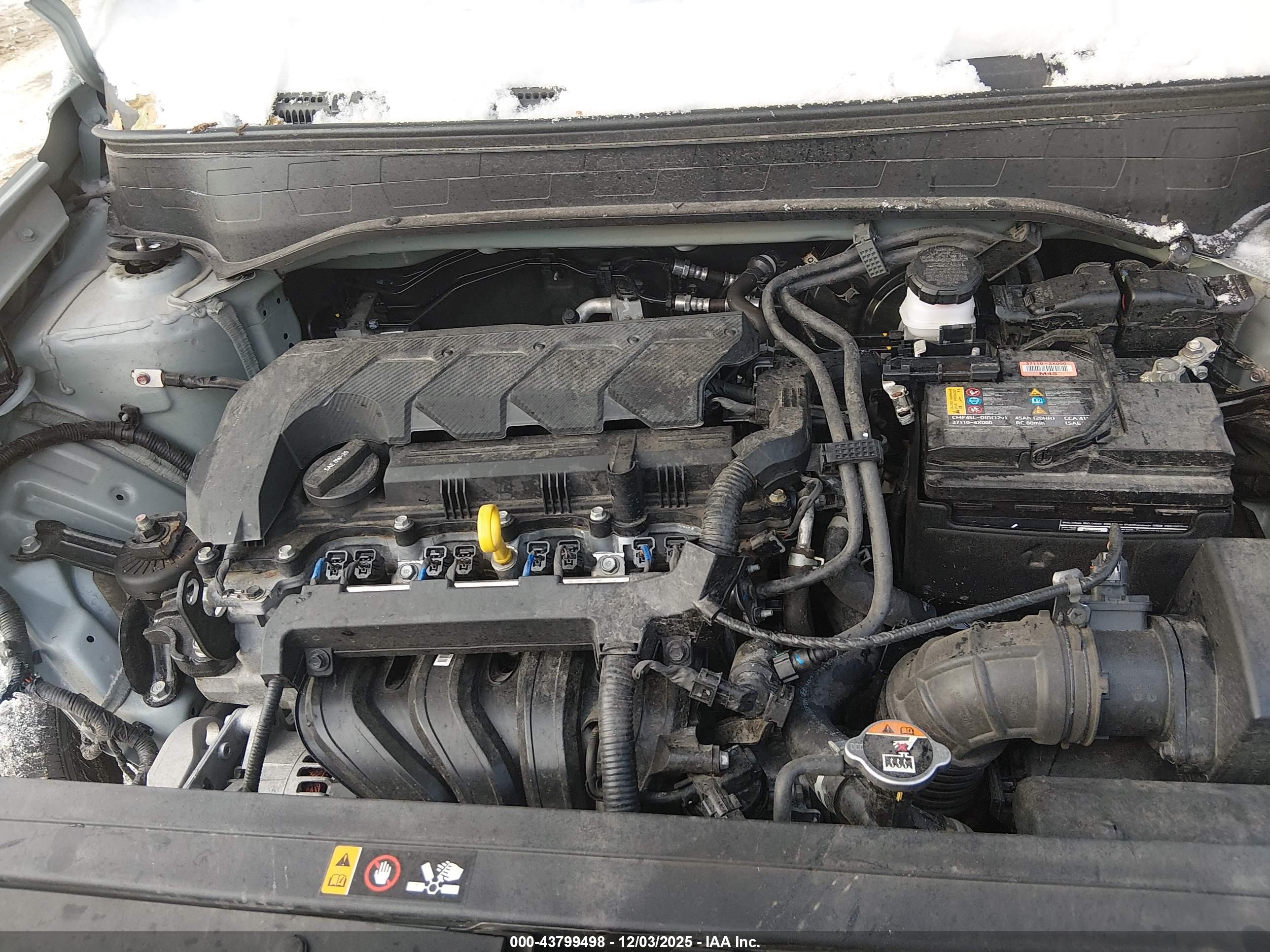 HYUNDAI VENUE image 10