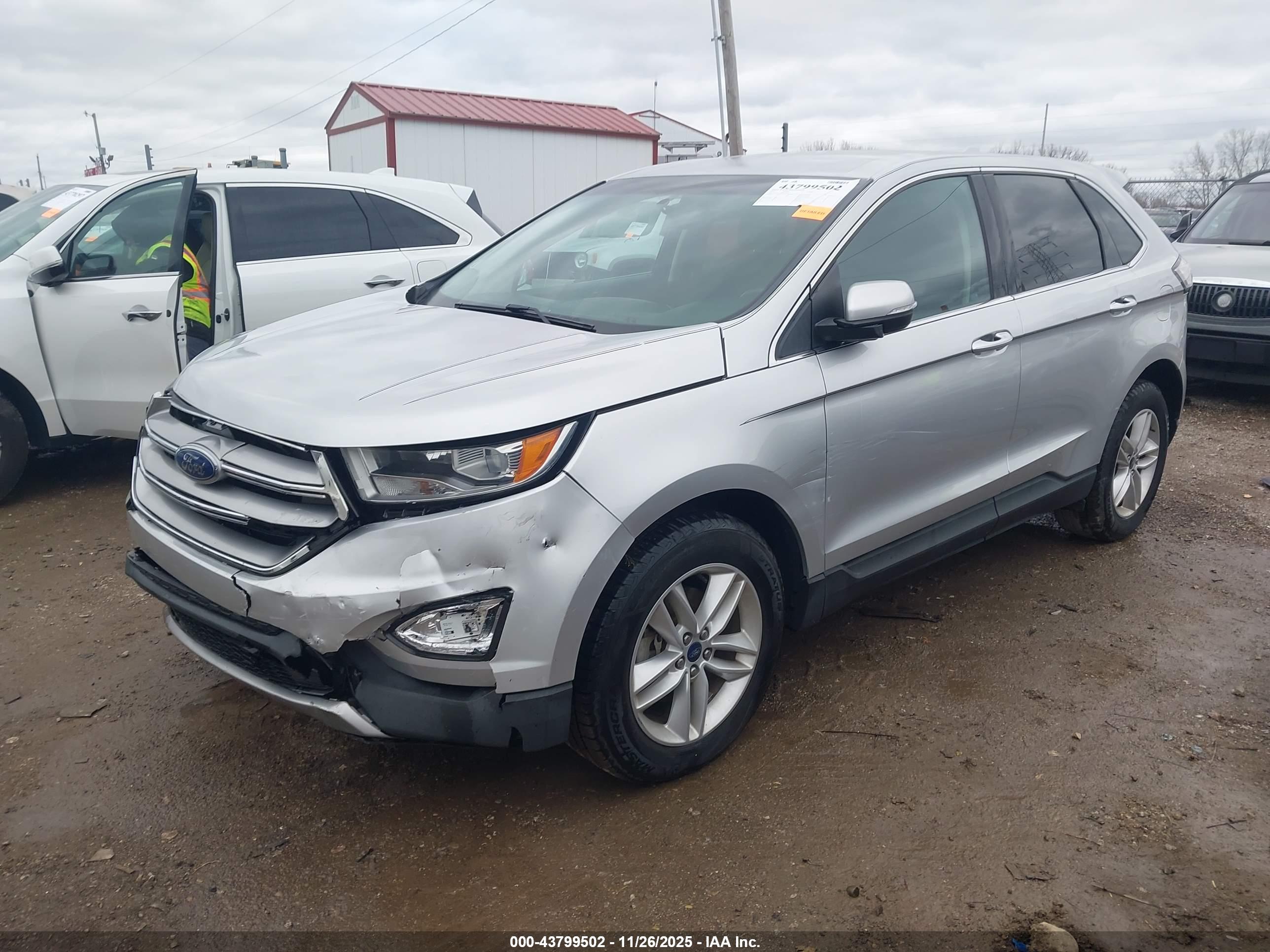 FORD EDGE image 2