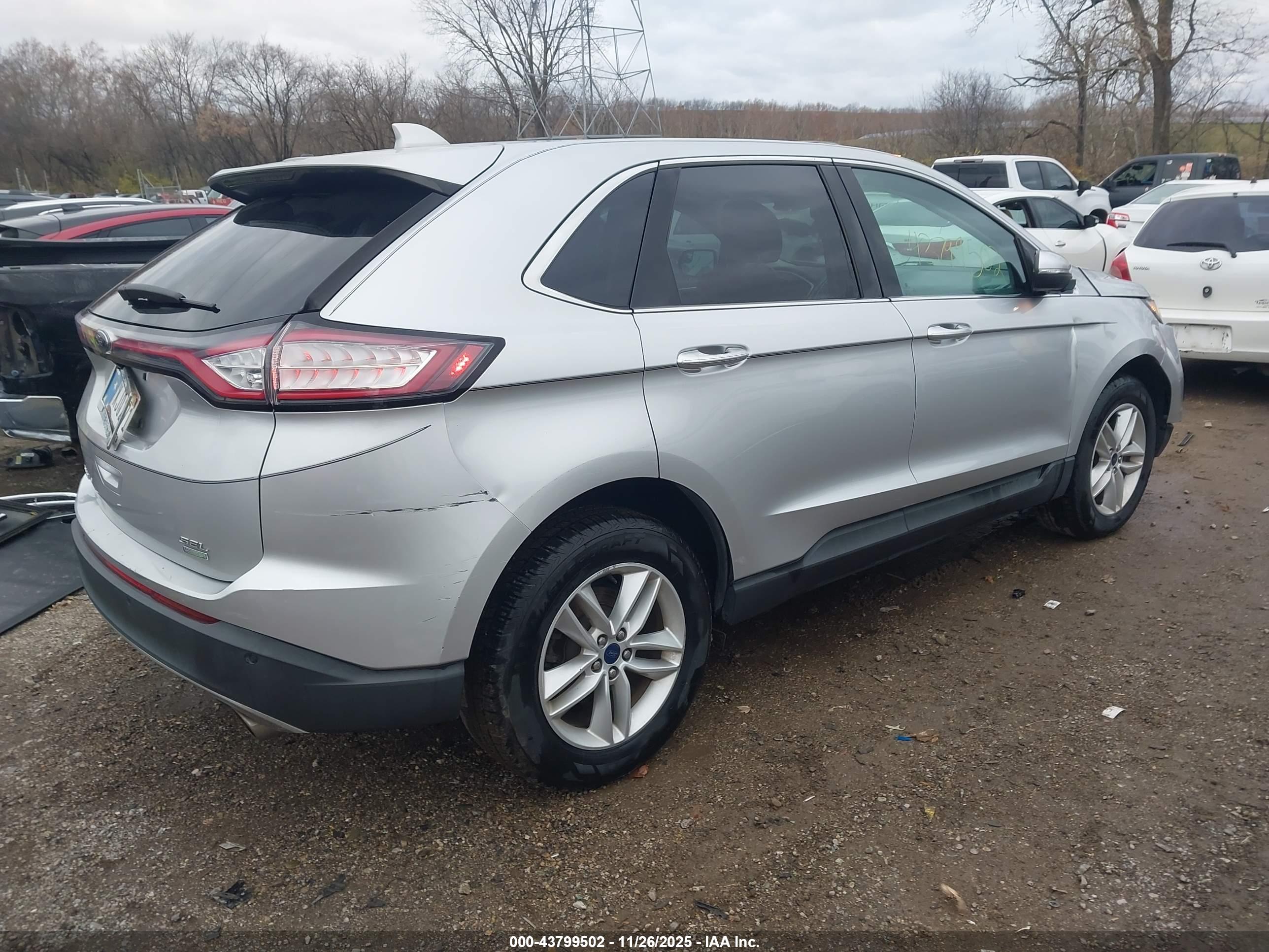 FORD EDGE image 4