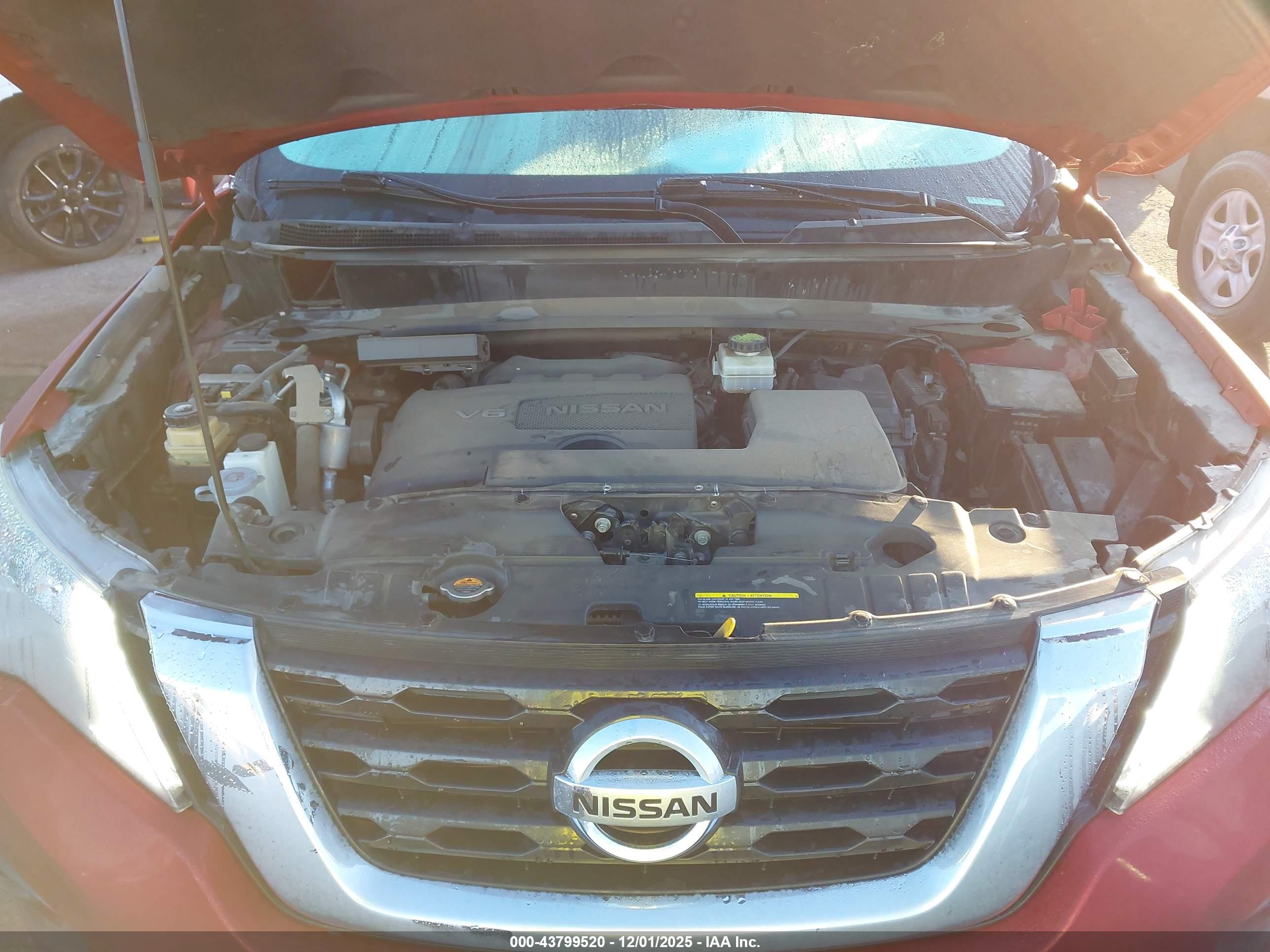 NISSAN PATHFINDER image 10