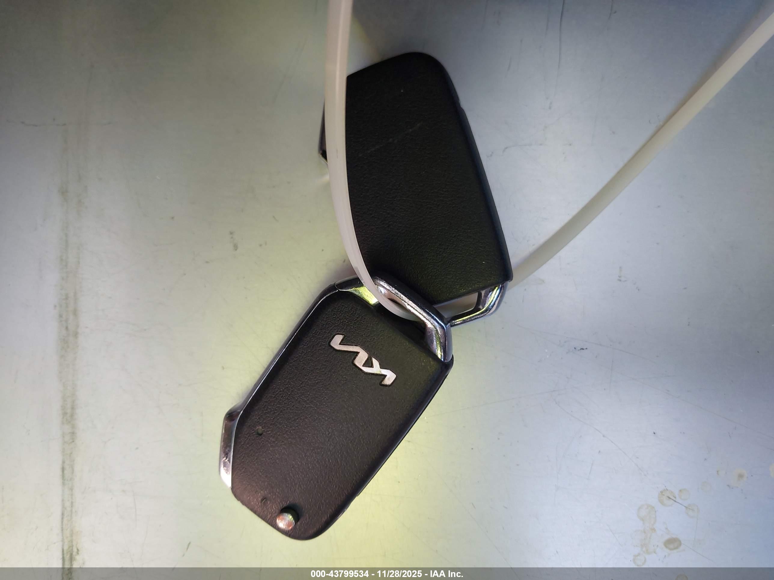 KIA FORTE image 11