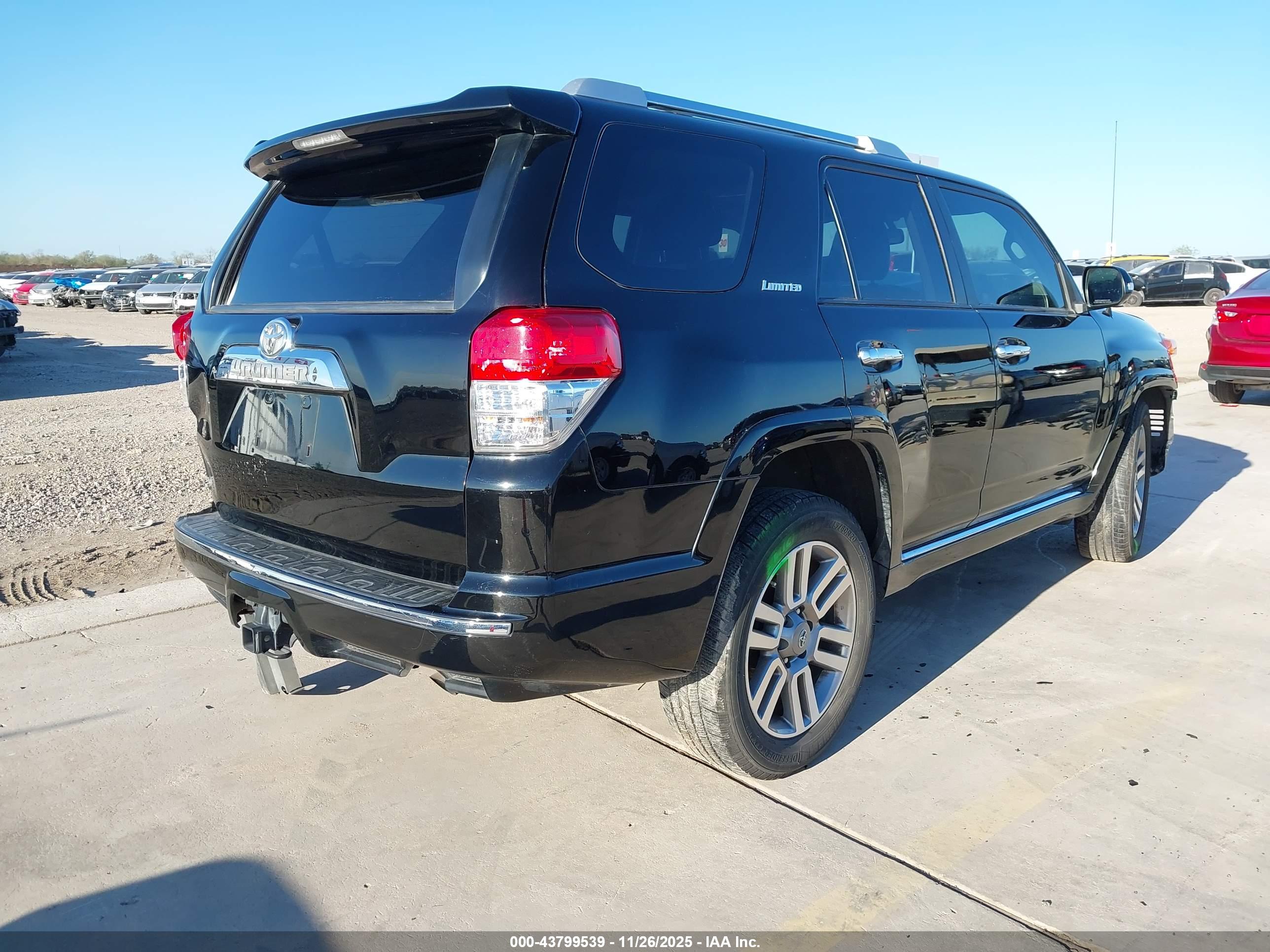TOYOTA 4RUNNER image 4