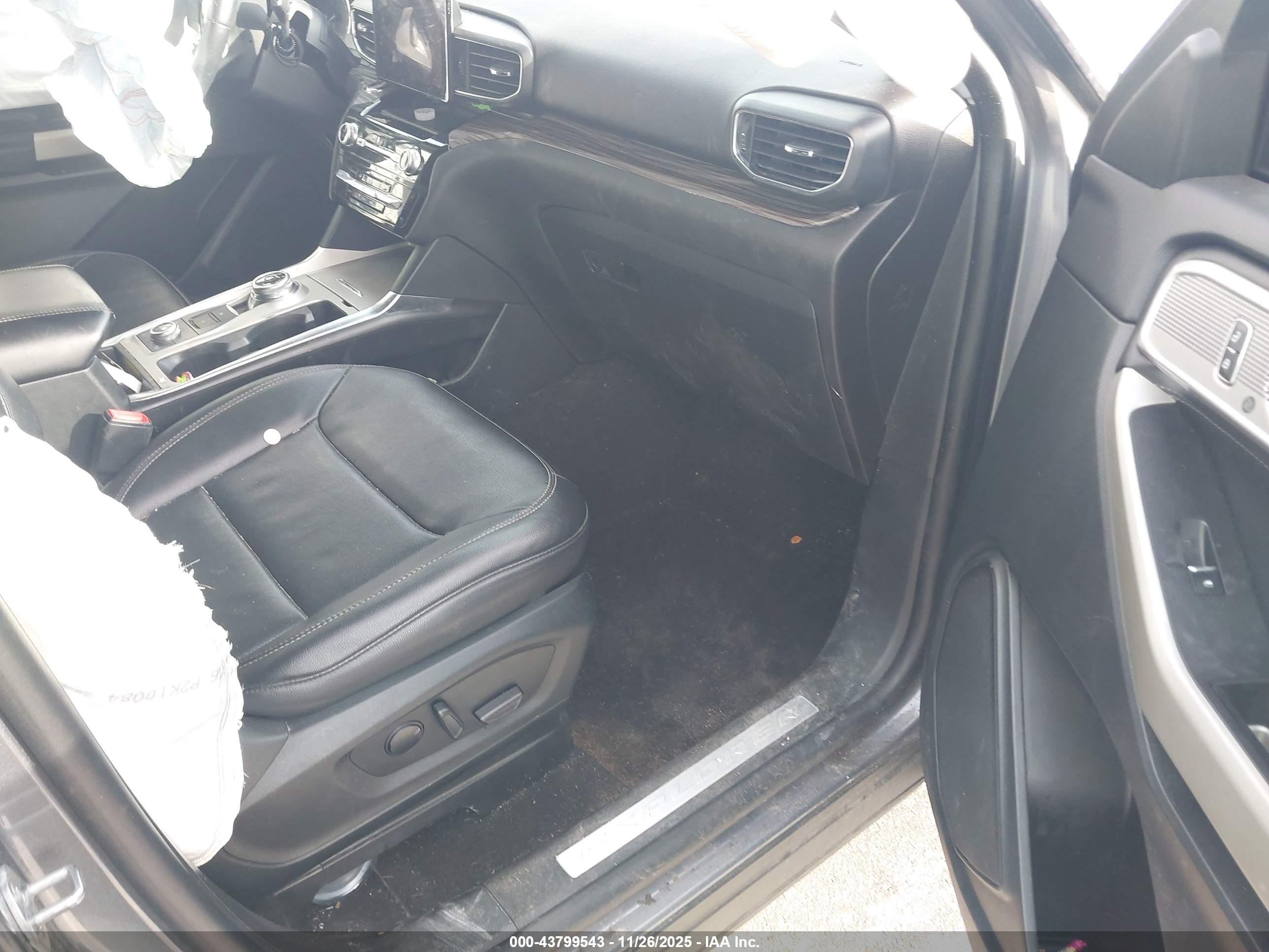 FORD EXPLORER image 5