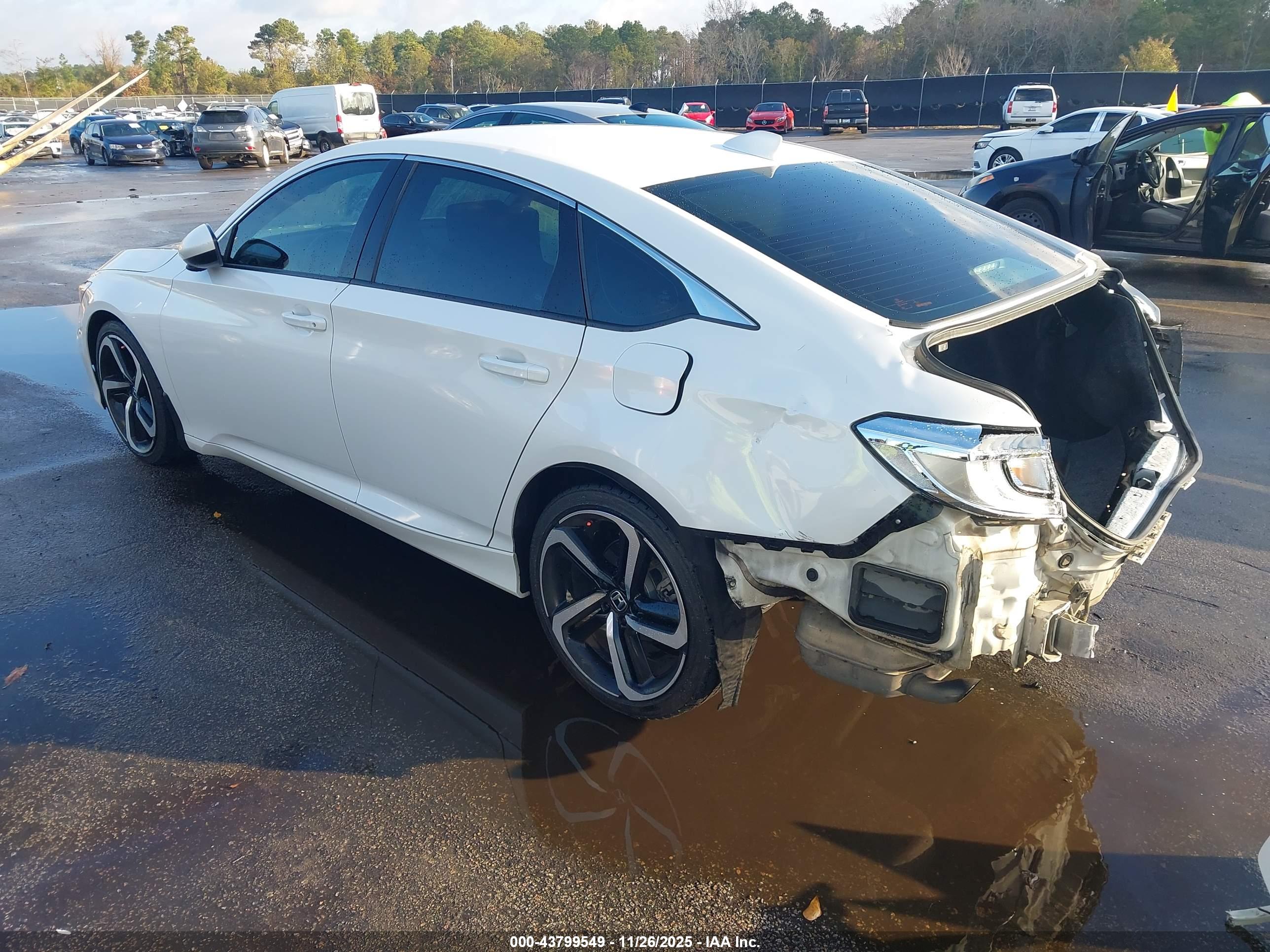 HONDA ACCORD image 3