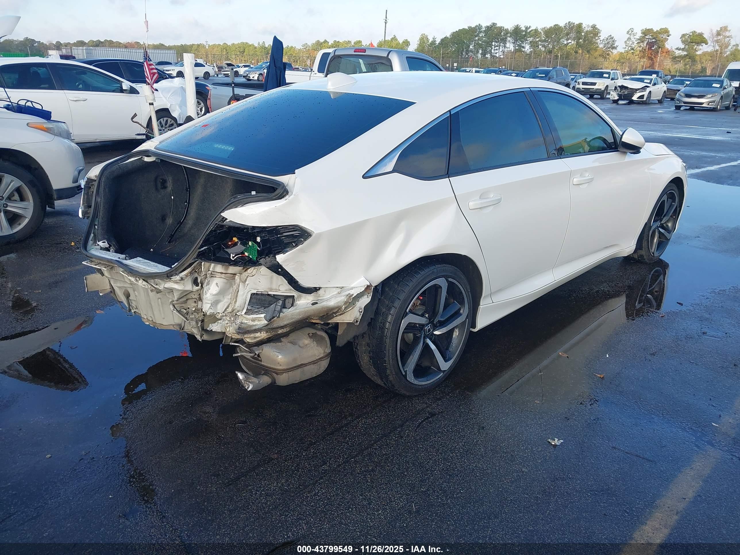 HONDA ACCORD image 4