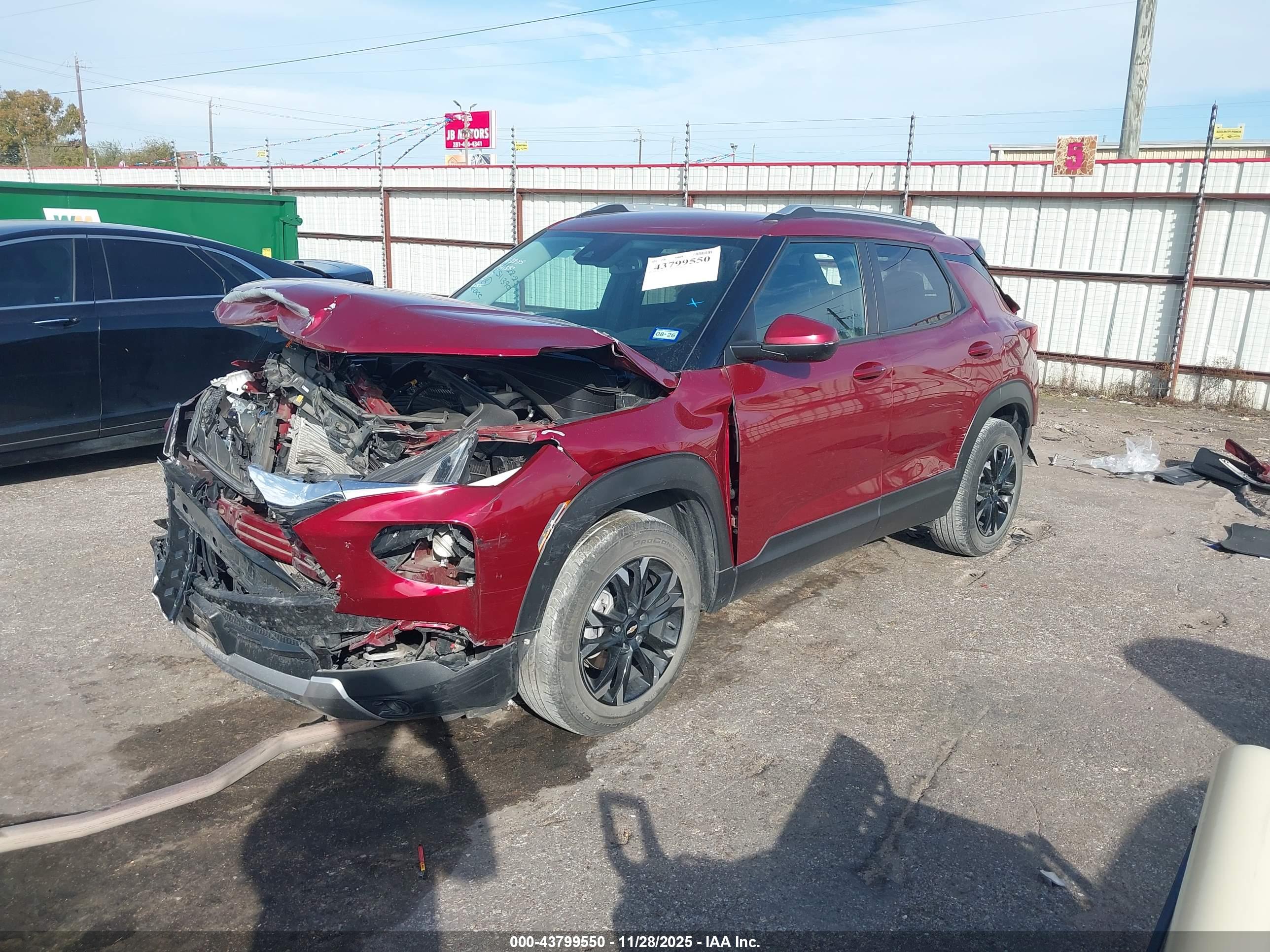 CHEVROLET TRAILBLAZER image 2