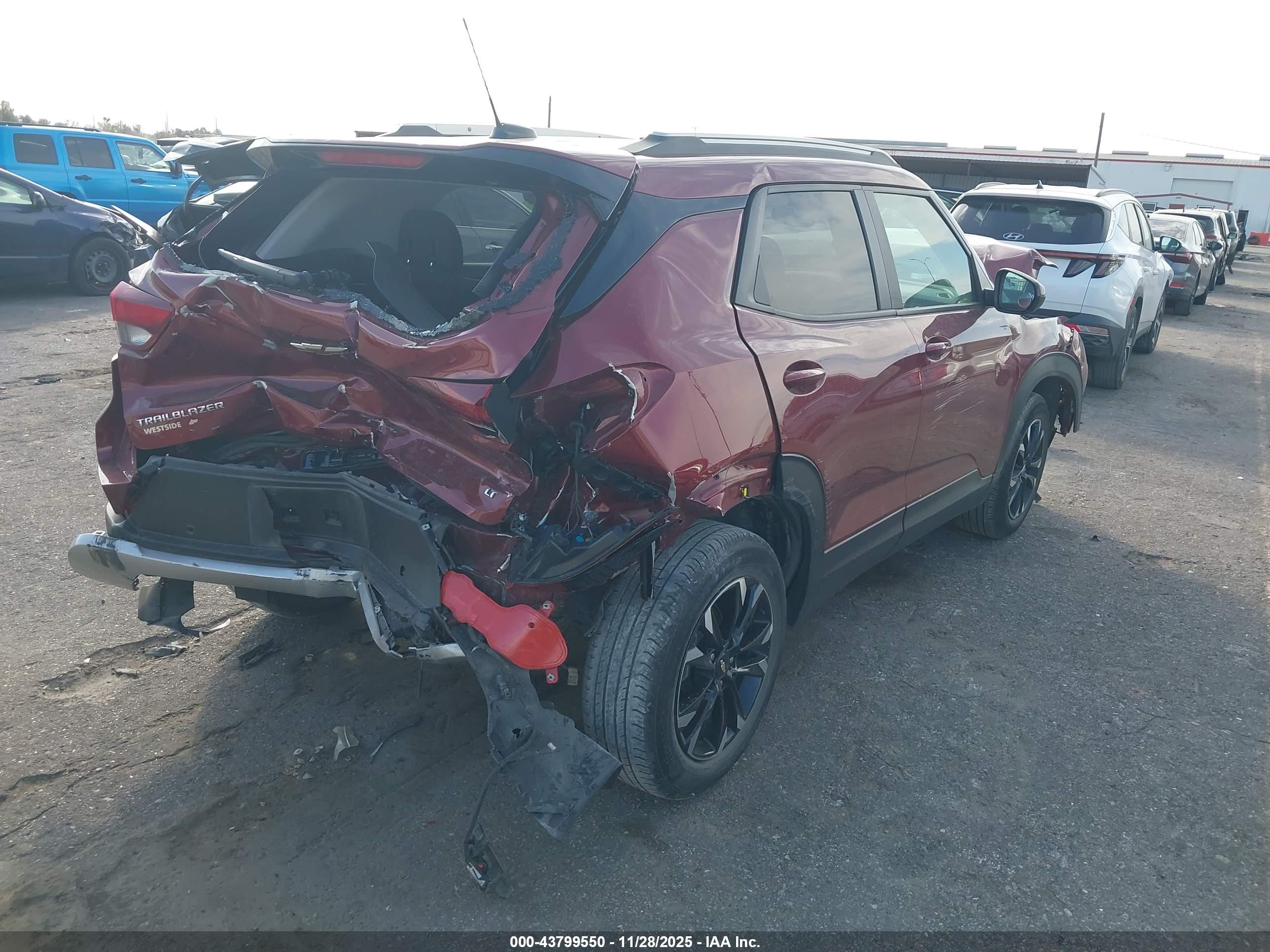 CHEVROLET TRAILBLAZER image 4