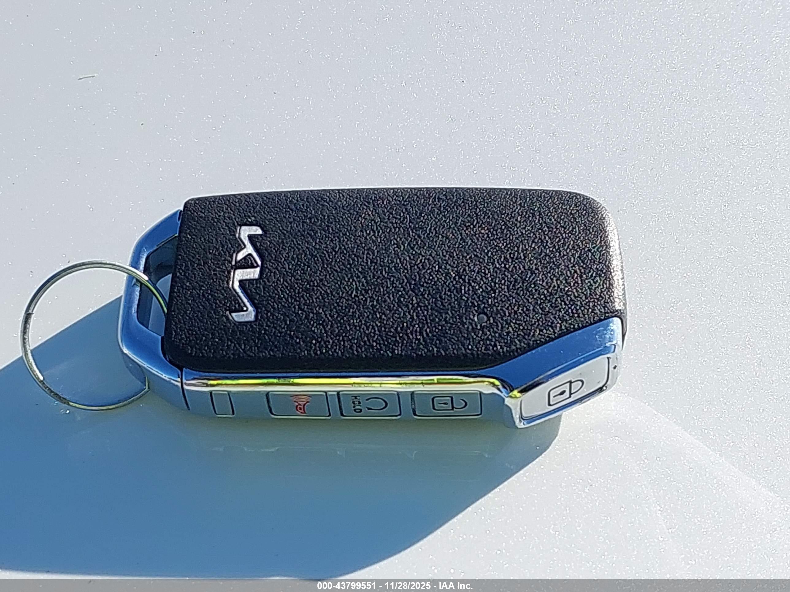 KIA NIRO image 11