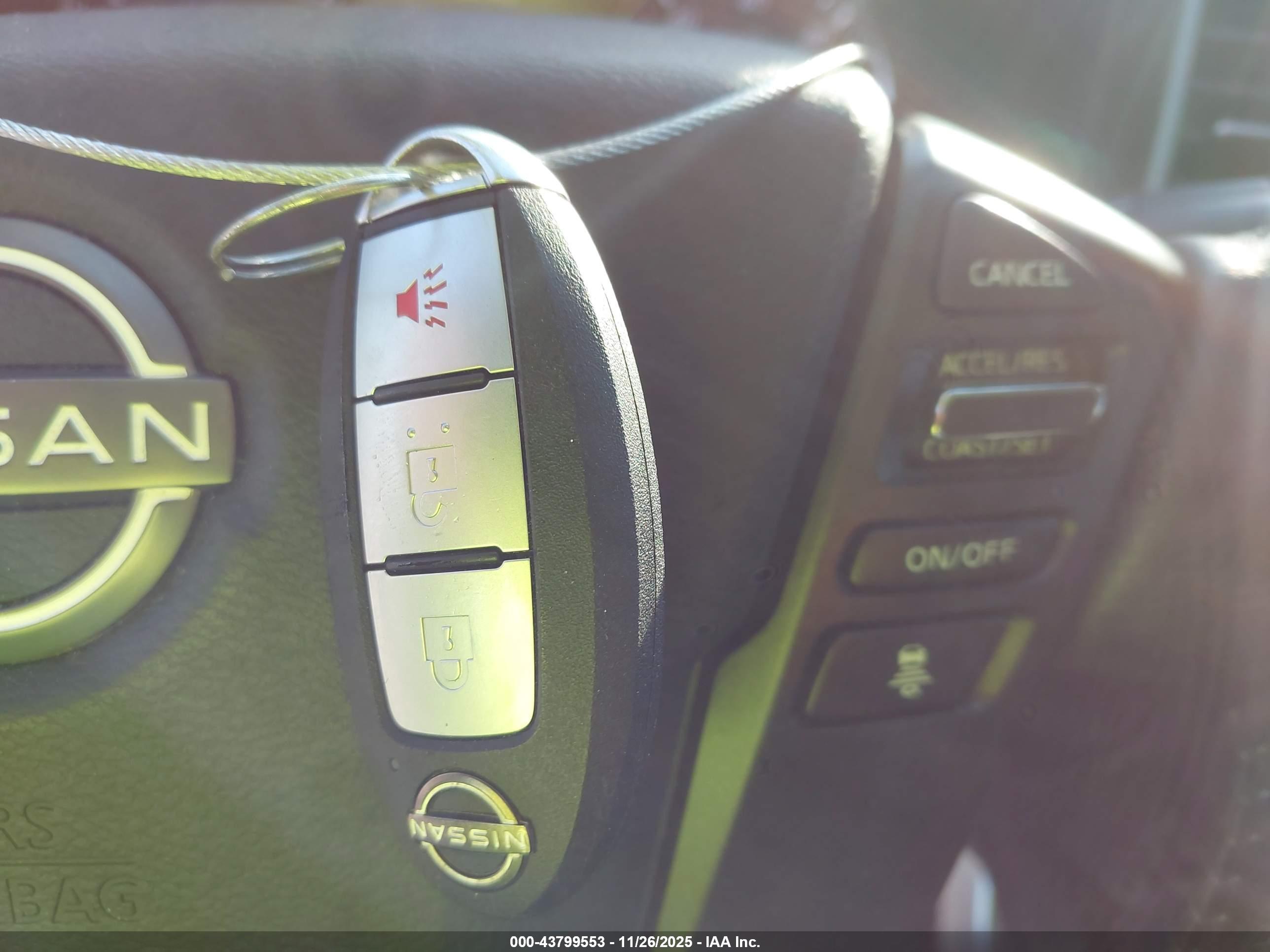 NISSAN FRONTIER image 11