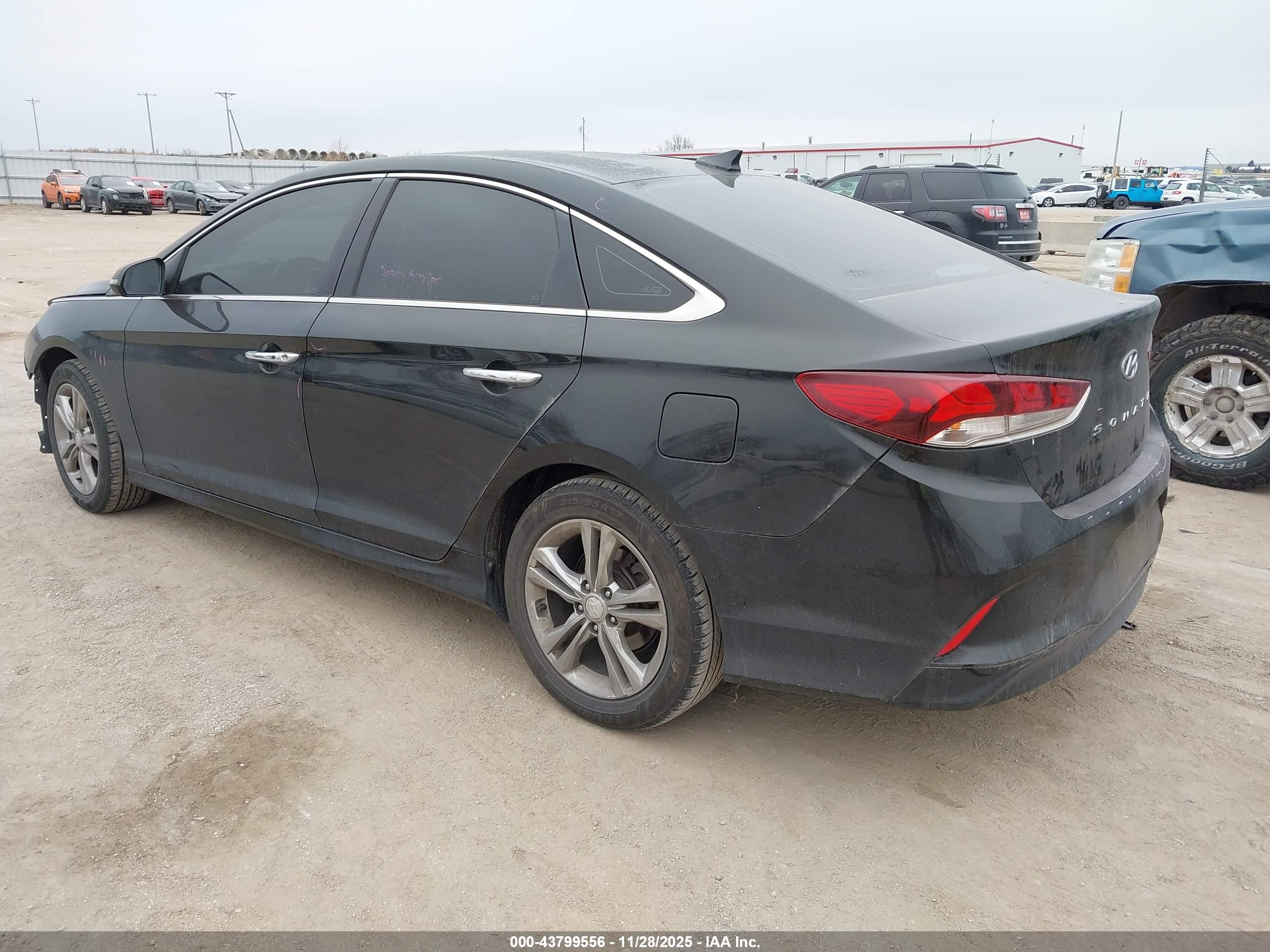HYUNDAI SONATA image 3