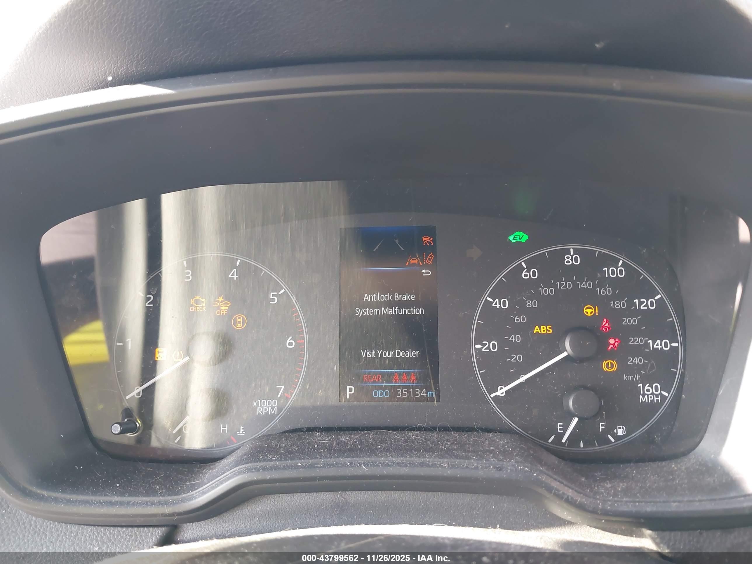 TOYOTA COROLLA image 7