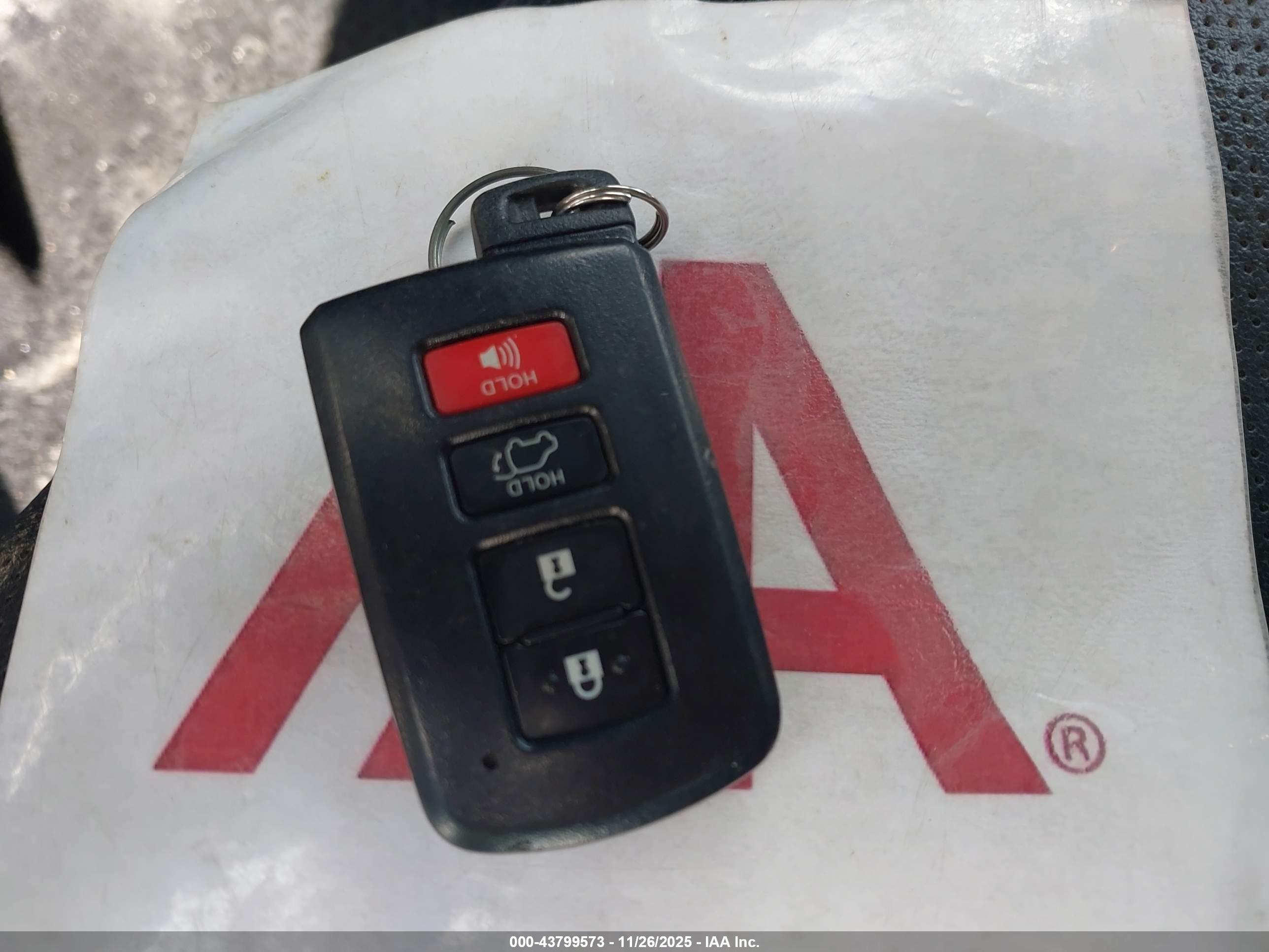 TOYOTA HIGHLANDER image 11