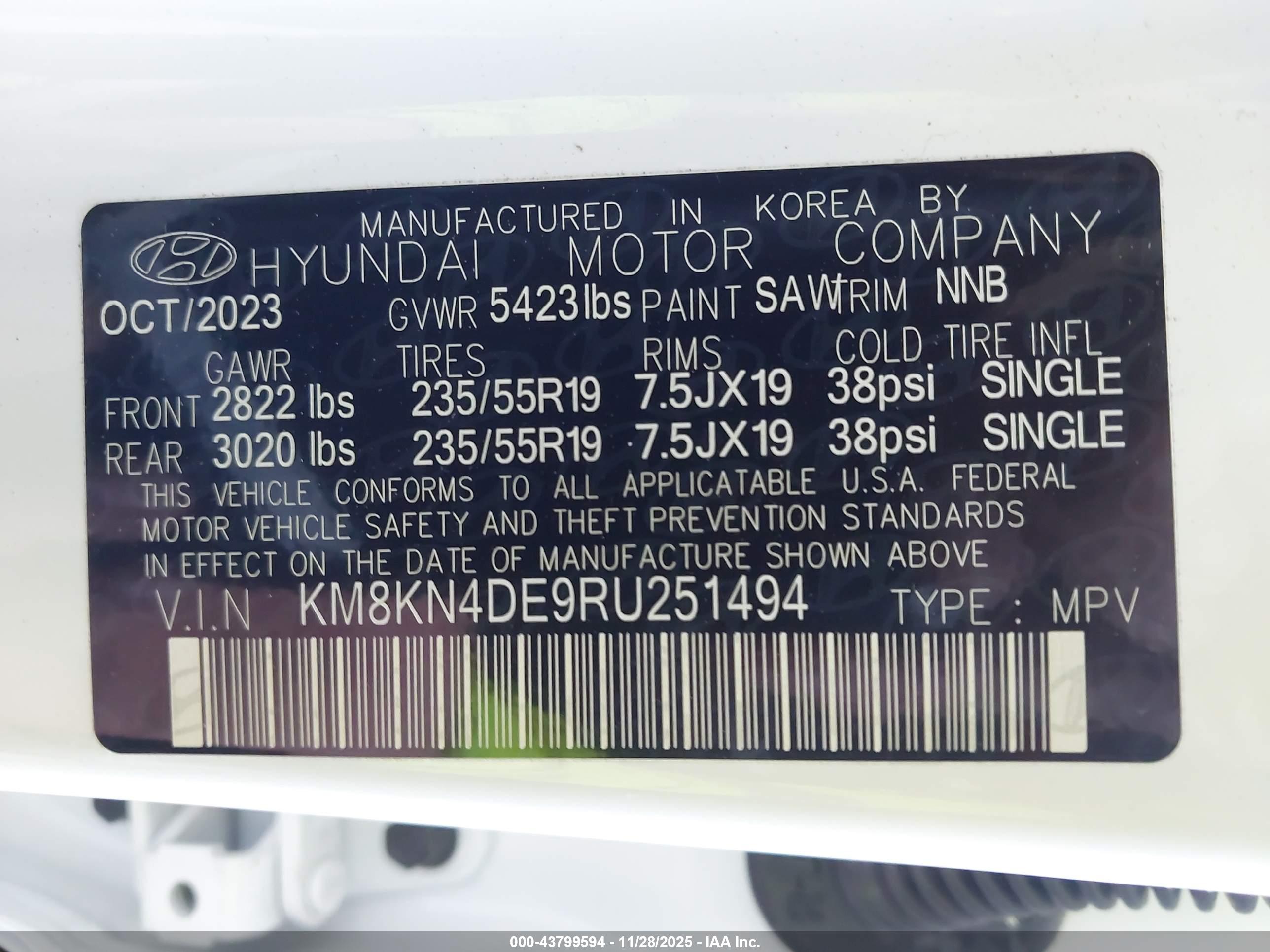 HYUNDAI IONIQ image 9