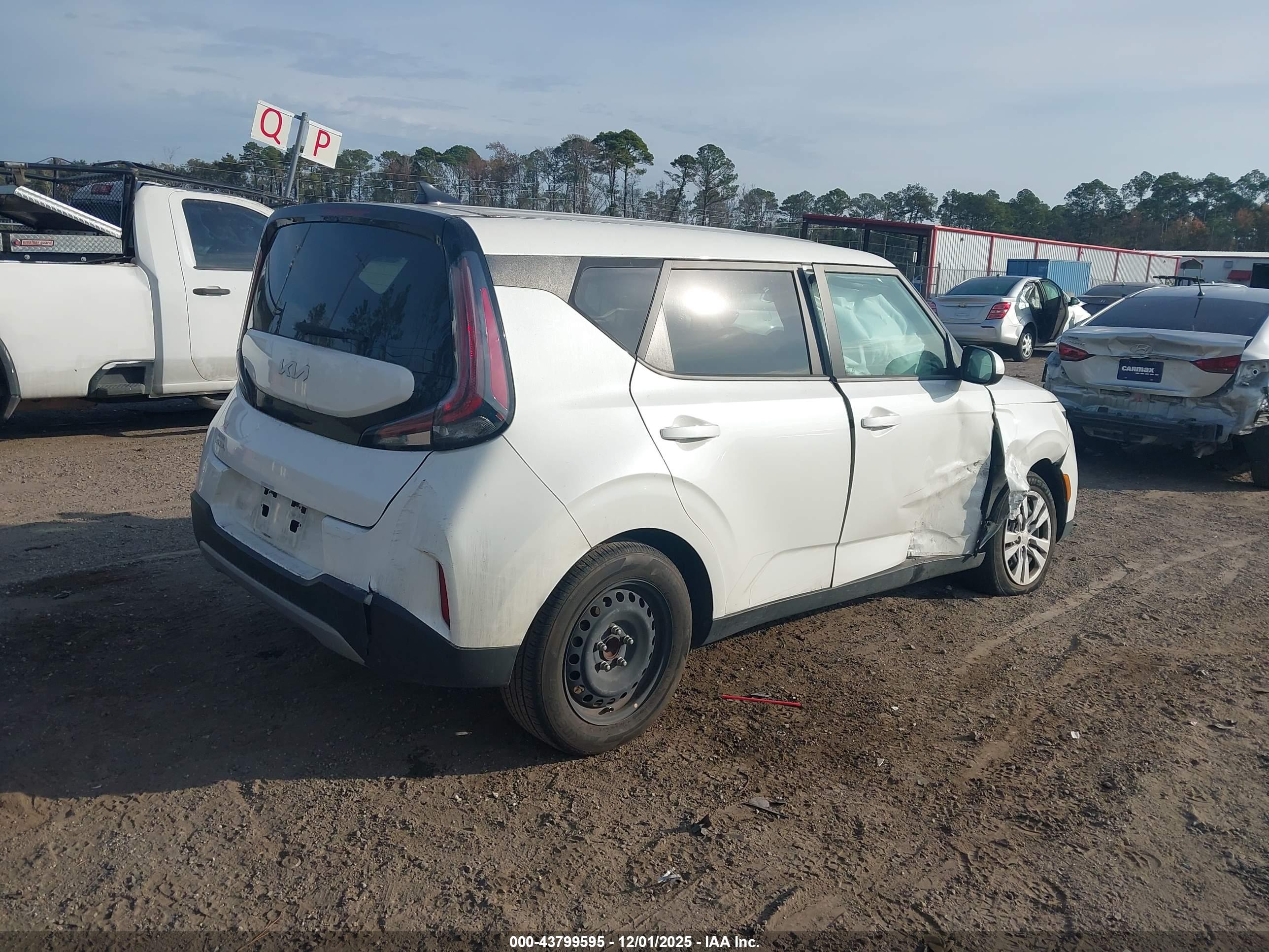 KIA SOUL image 4