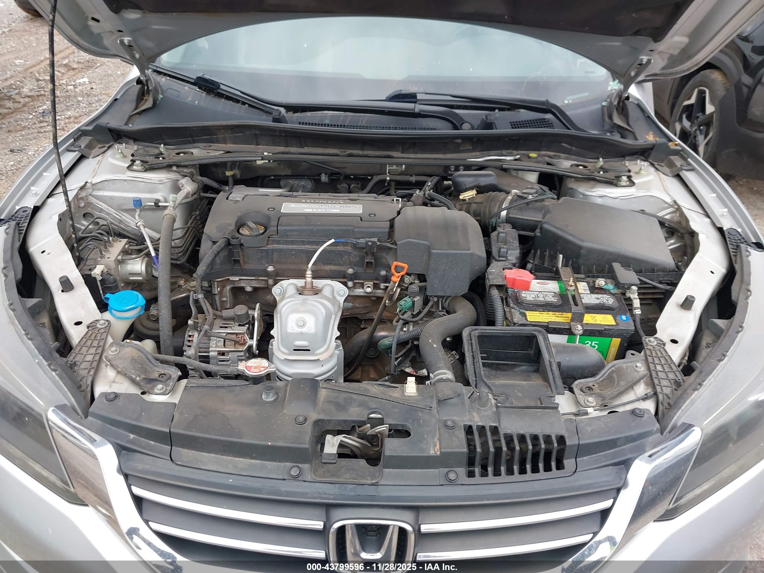 HONDA ACCORD image 10