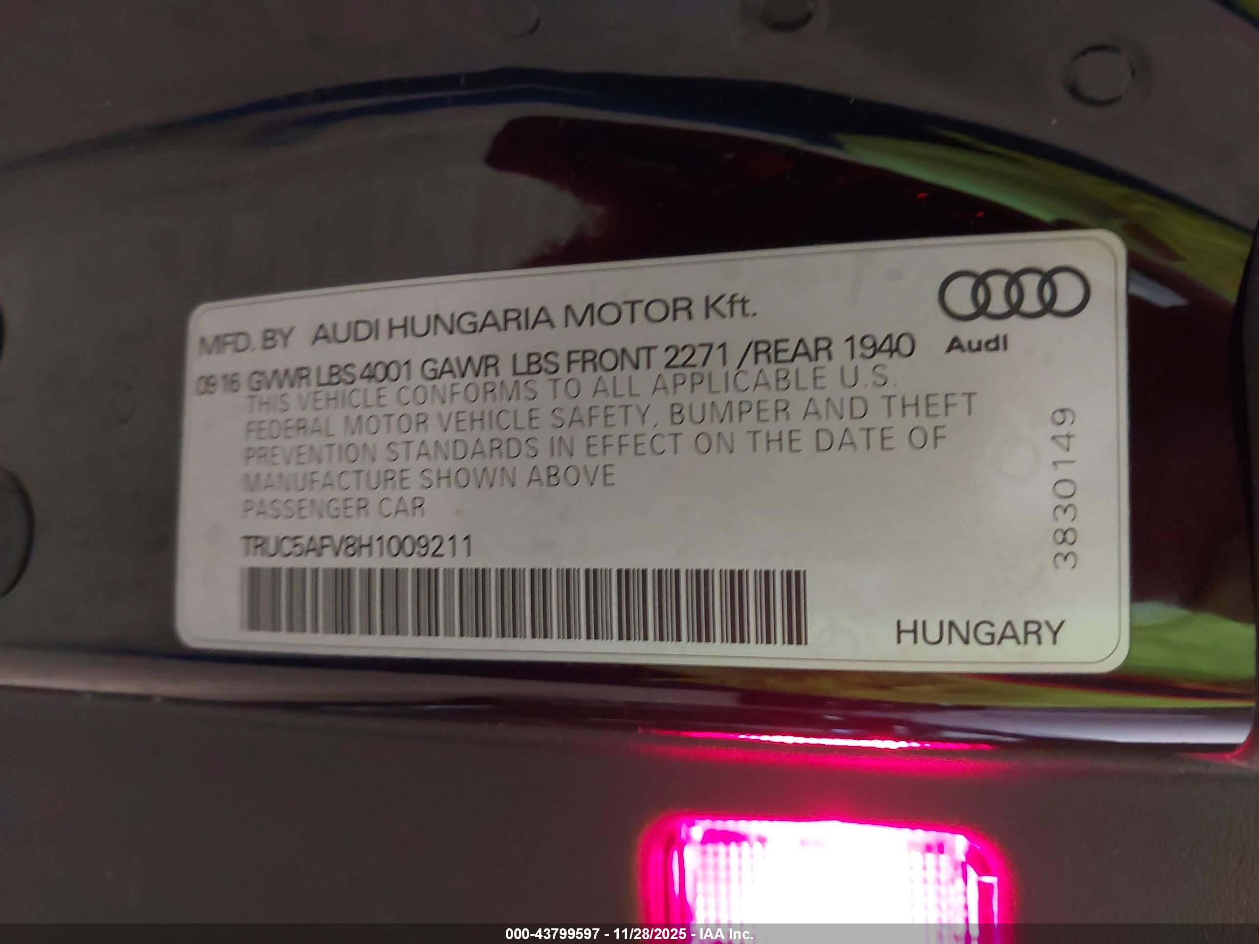 AUDI TT image 9
