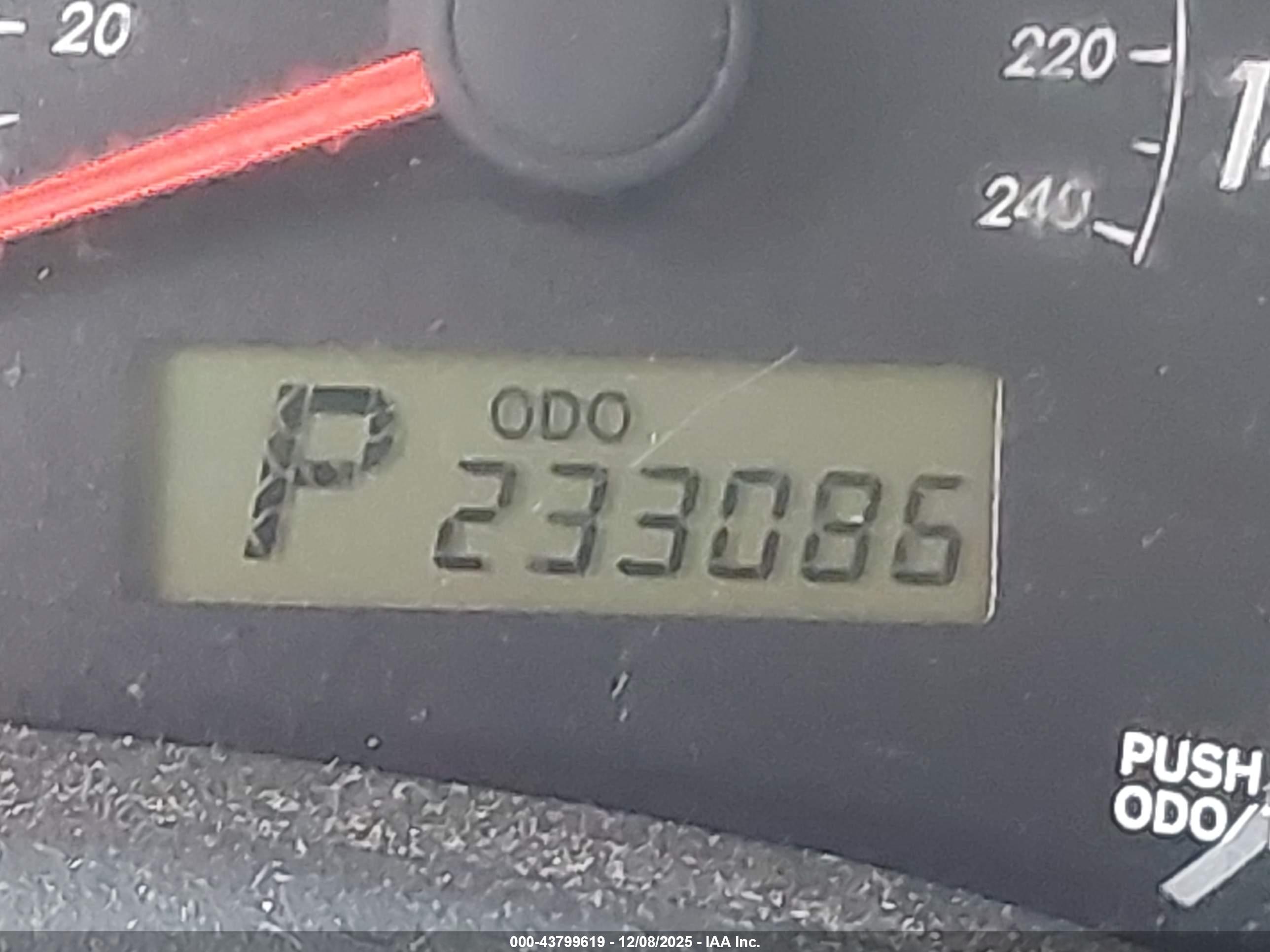 TOYOTA COROLLA image 7