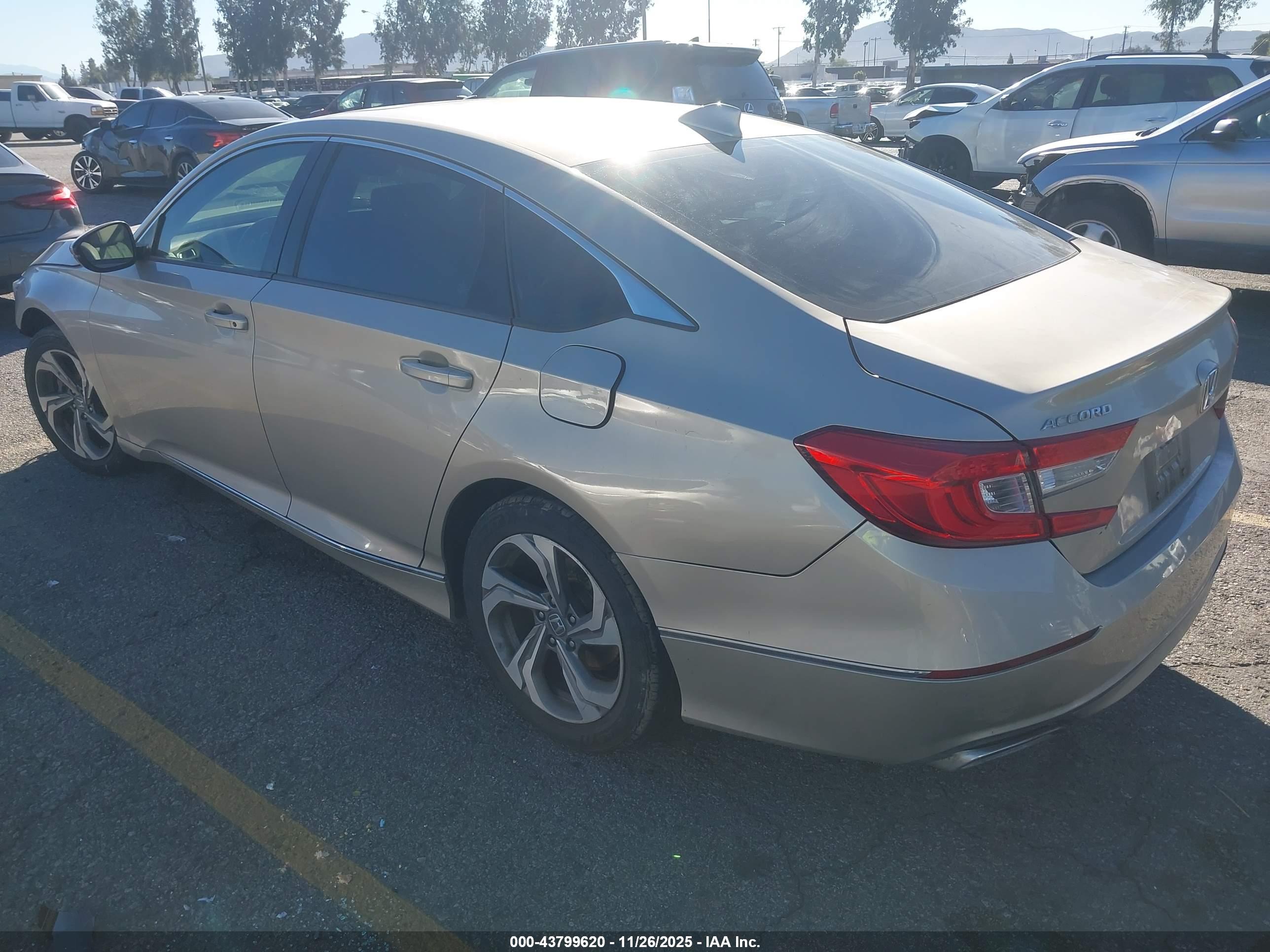 HONDA ACCORD image 3