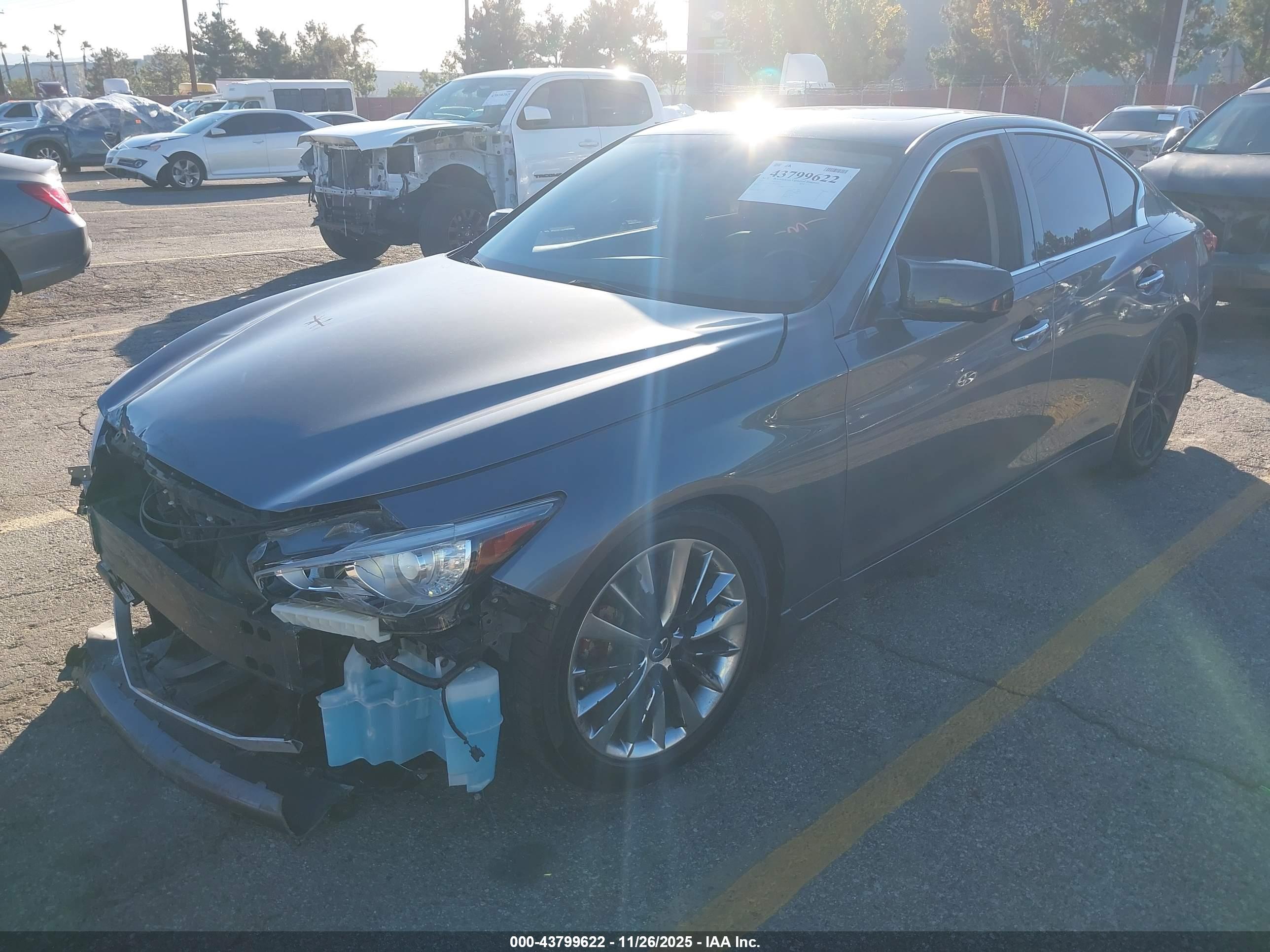 INFINITI Q50 image 2