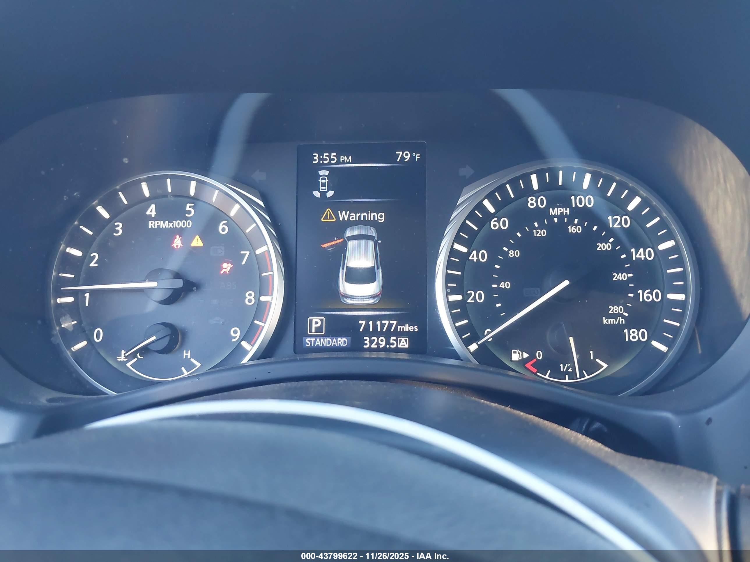 INFINITI Q50 image 7