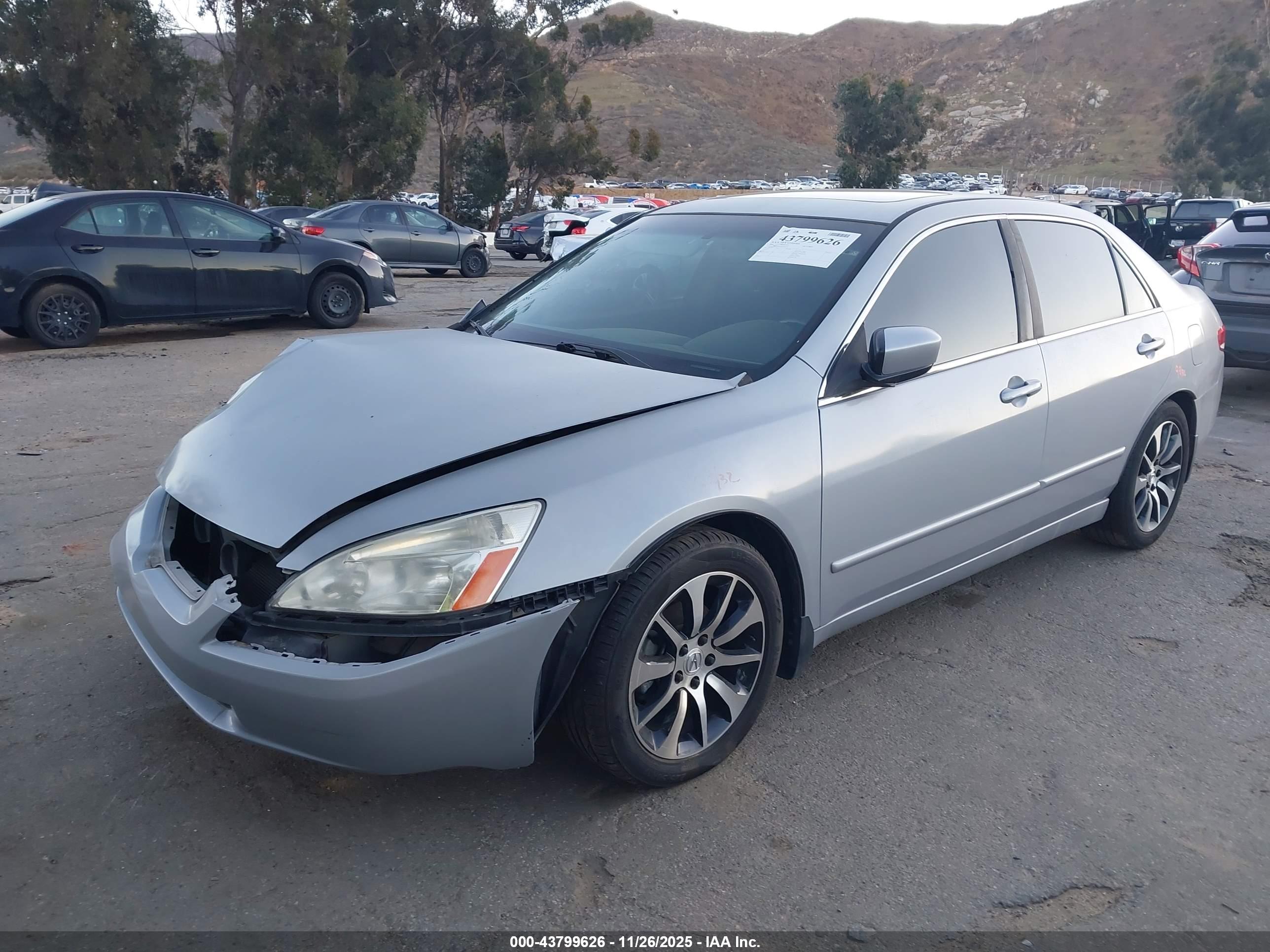 HONDA ACCORD image 2