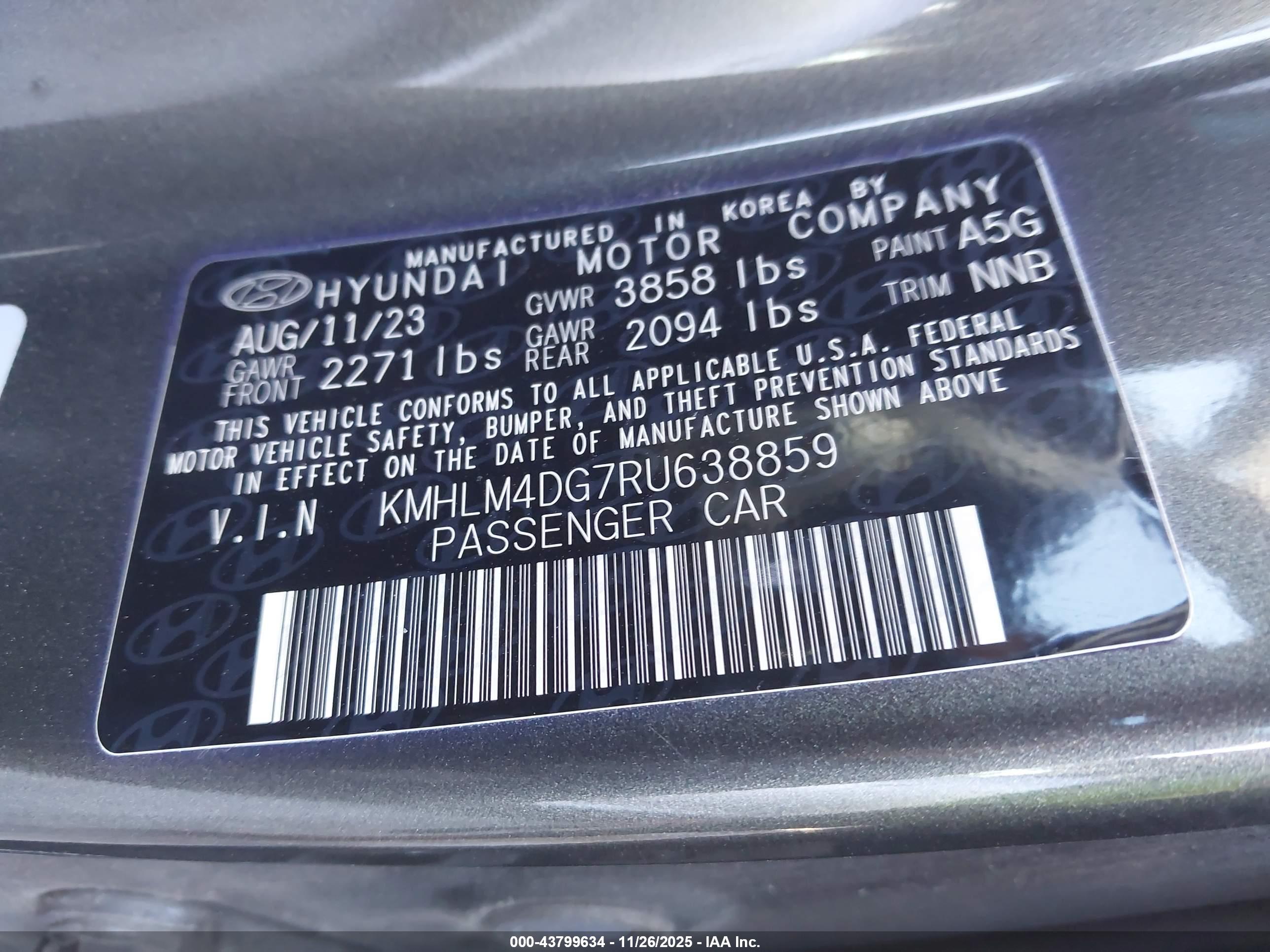 HYUNDAI ELANTRA image 9
