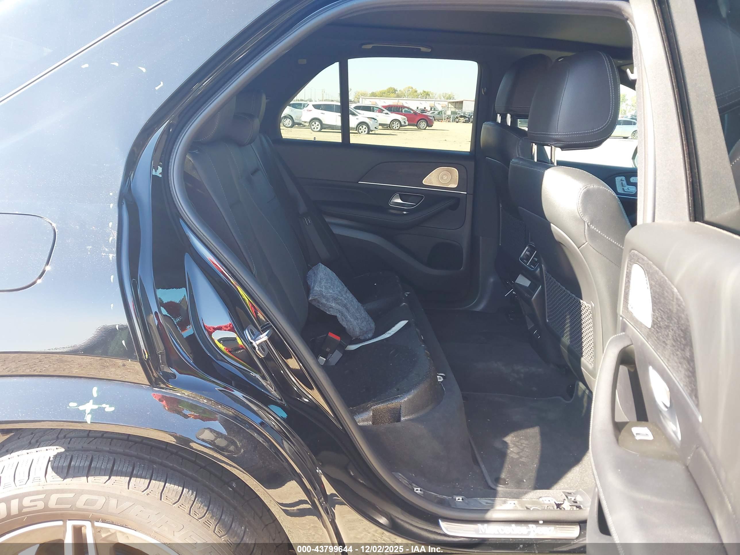 MERCEDES-BENZ GLE image 8