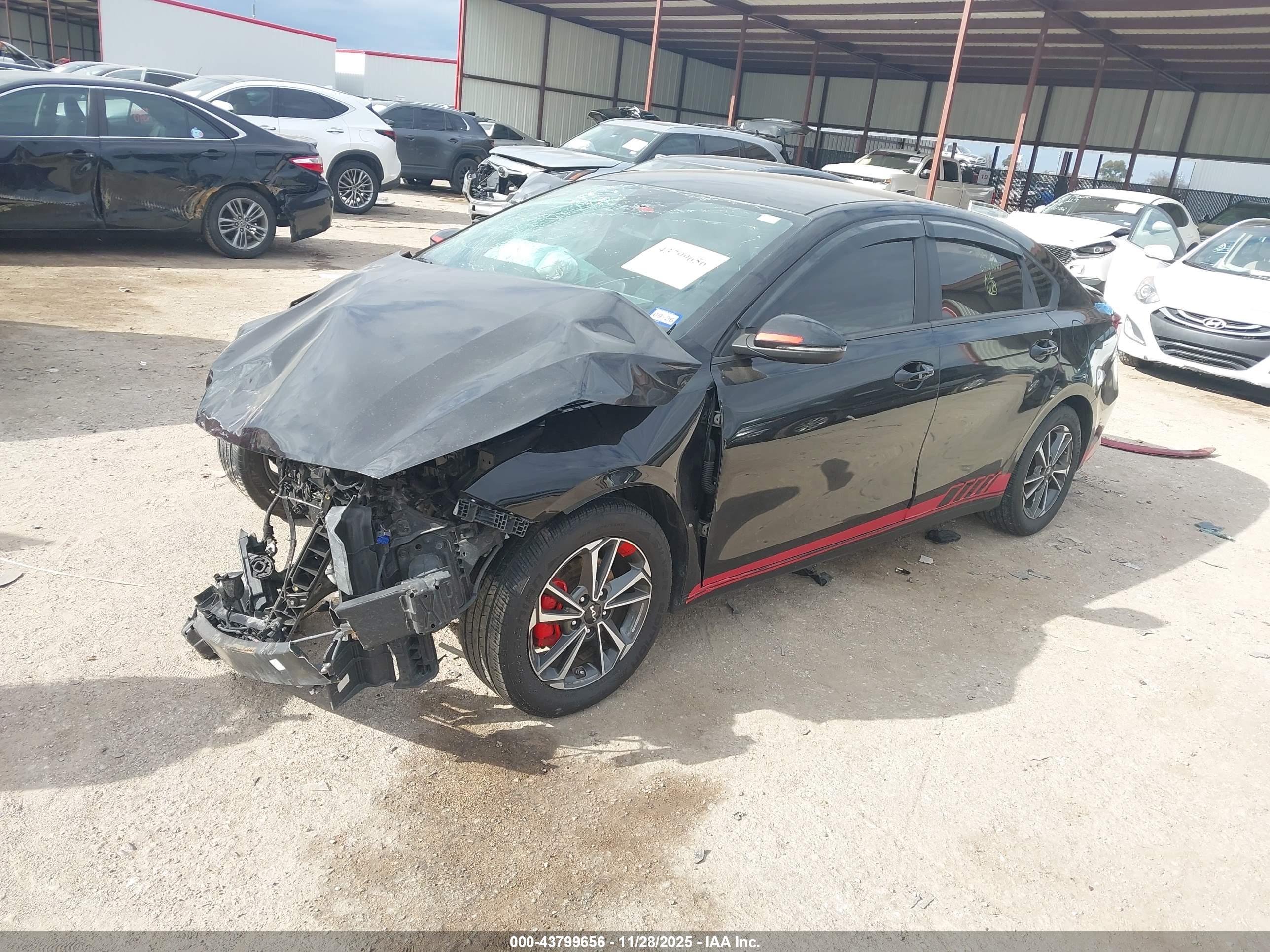 KIA FORTE image 2
