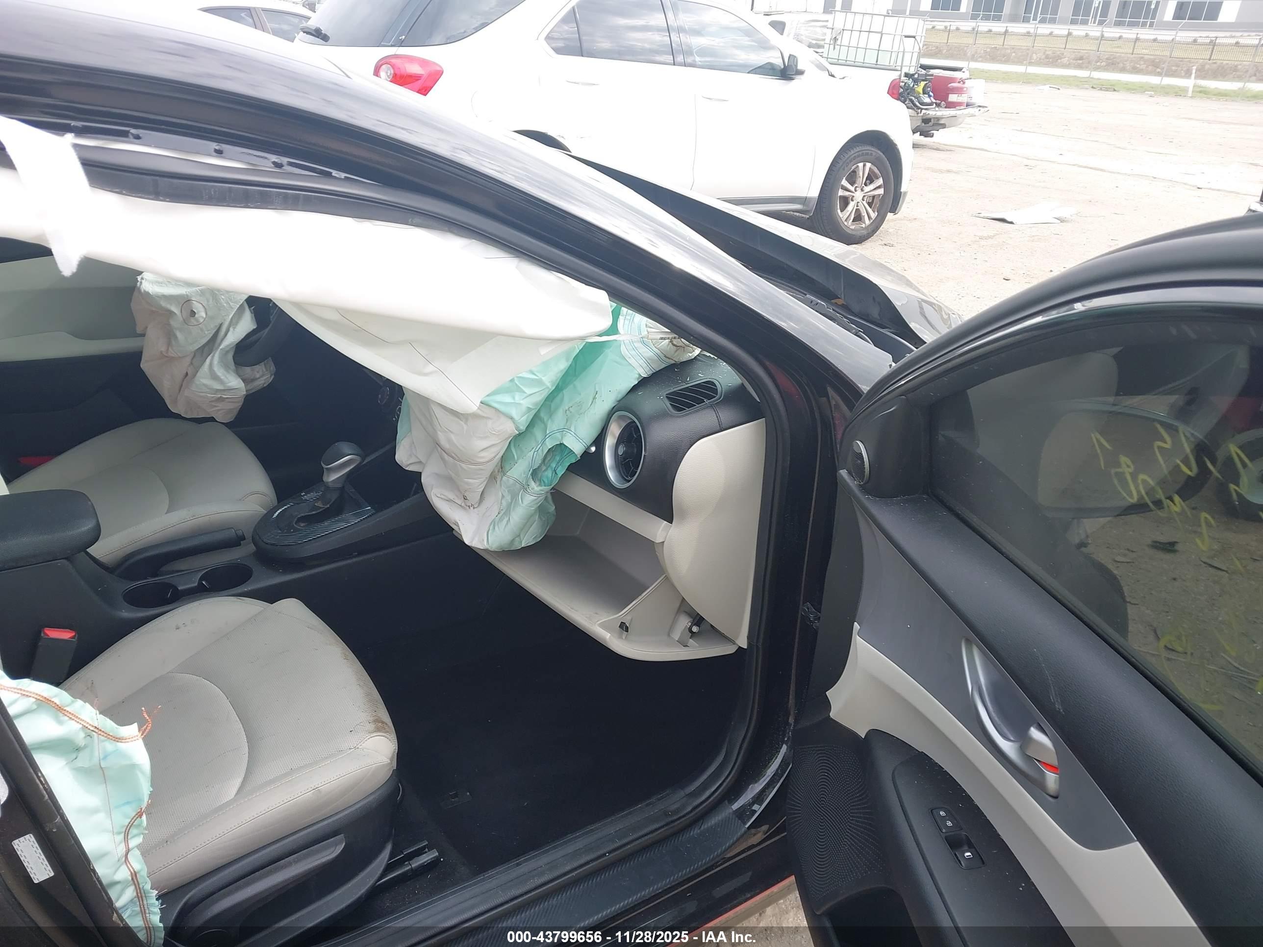 KIA FORTE image 5
