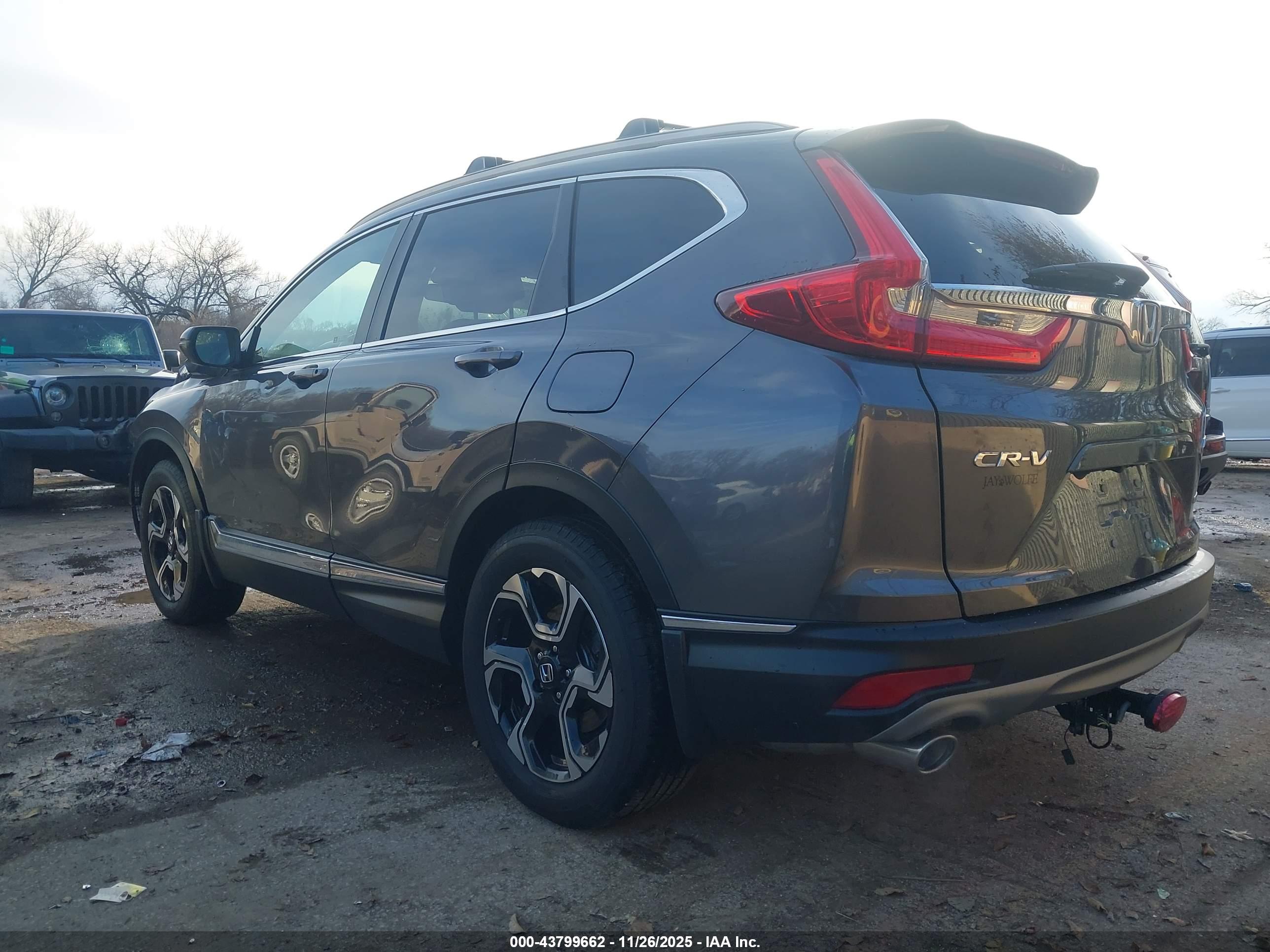 HONDA CR-V image 3