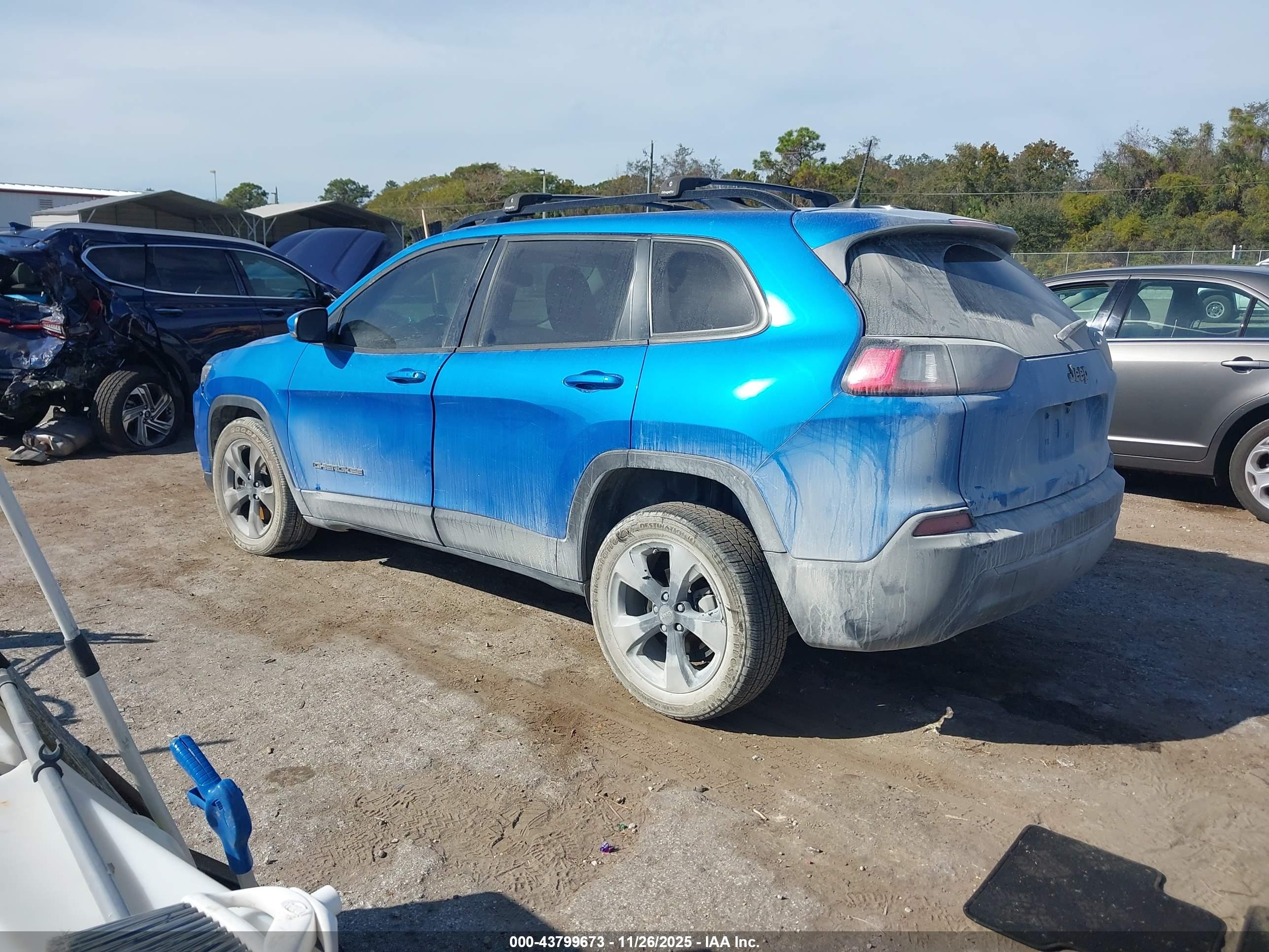 JEEP CHEROKEE image 3