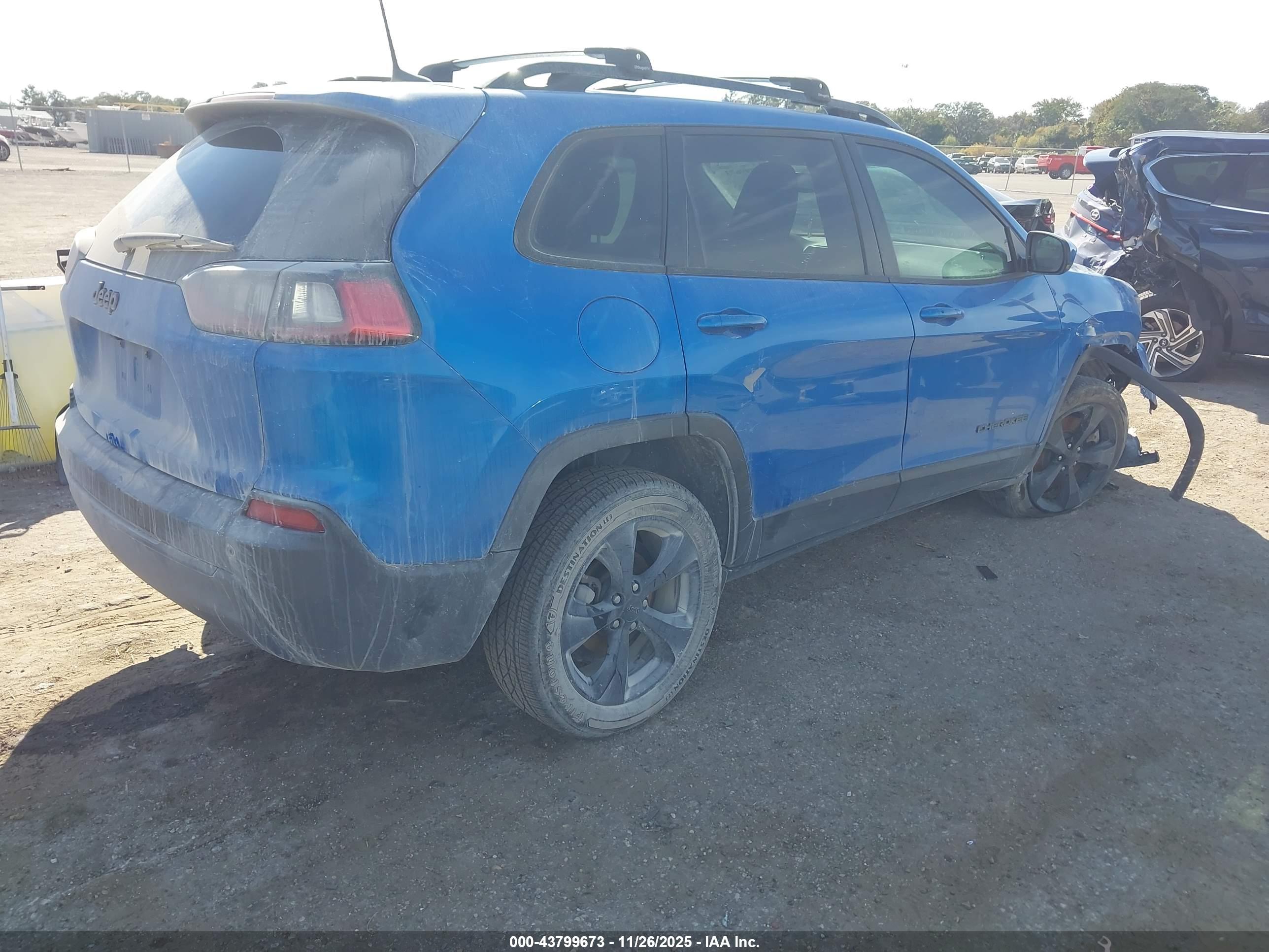 JEEP CHEROKEE image 4