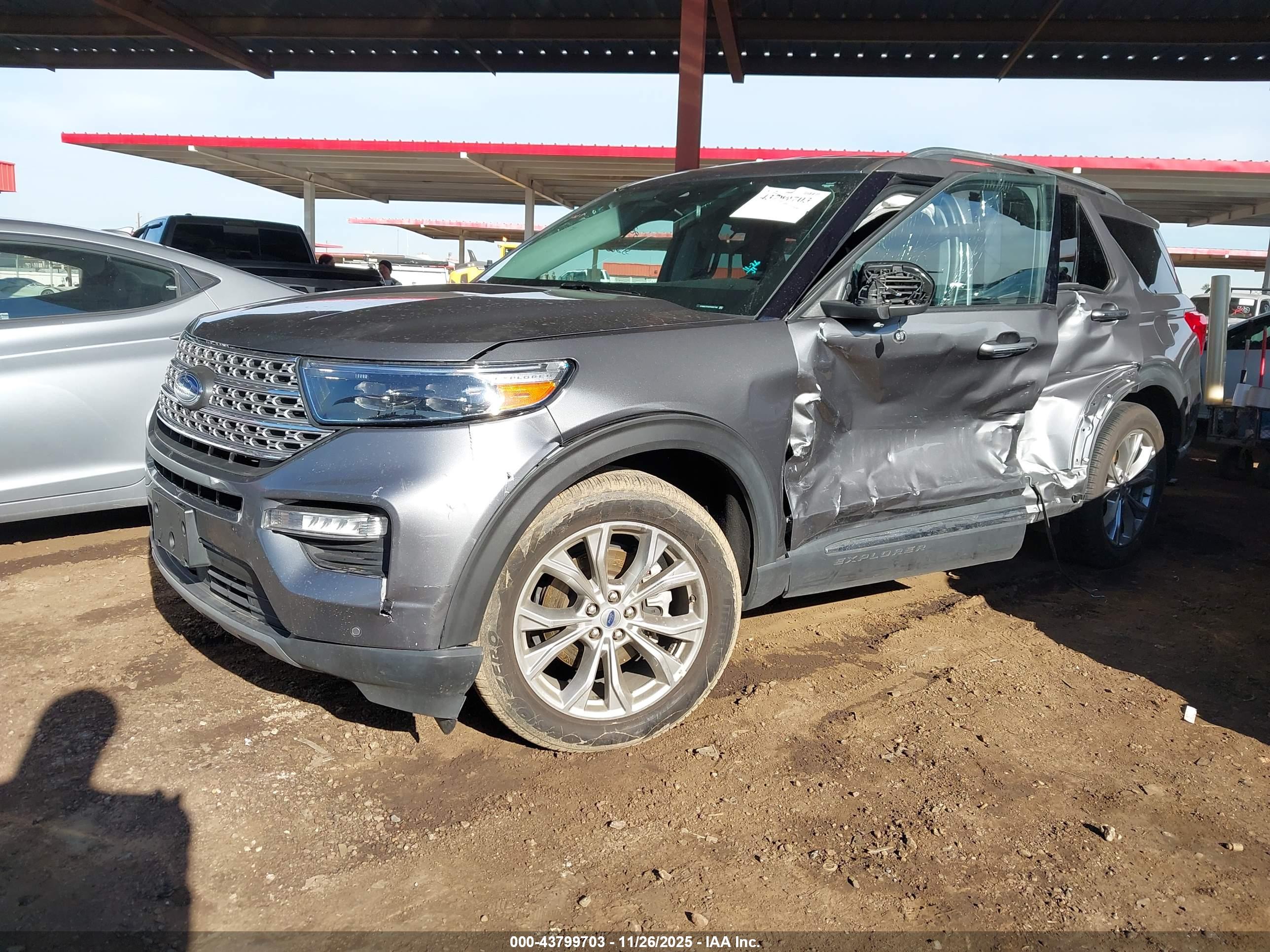 FORD EXPLORER image 2