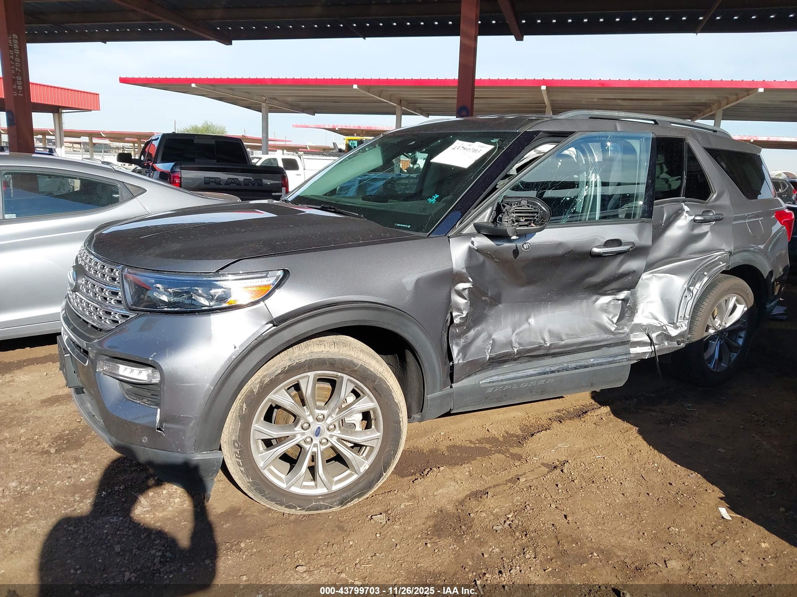 FORD EXPLORER image 6