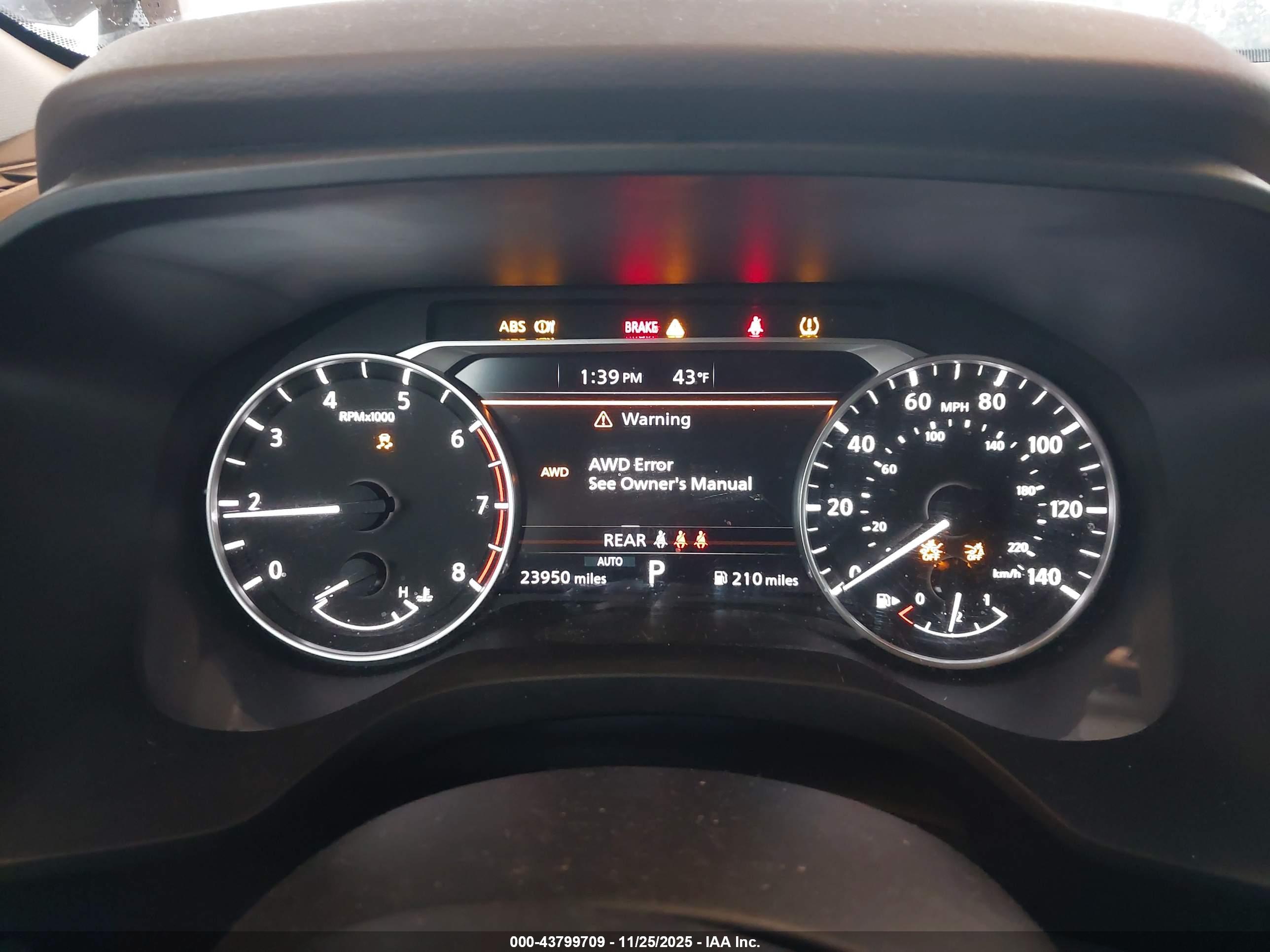 NISSAN ROGUE image 7