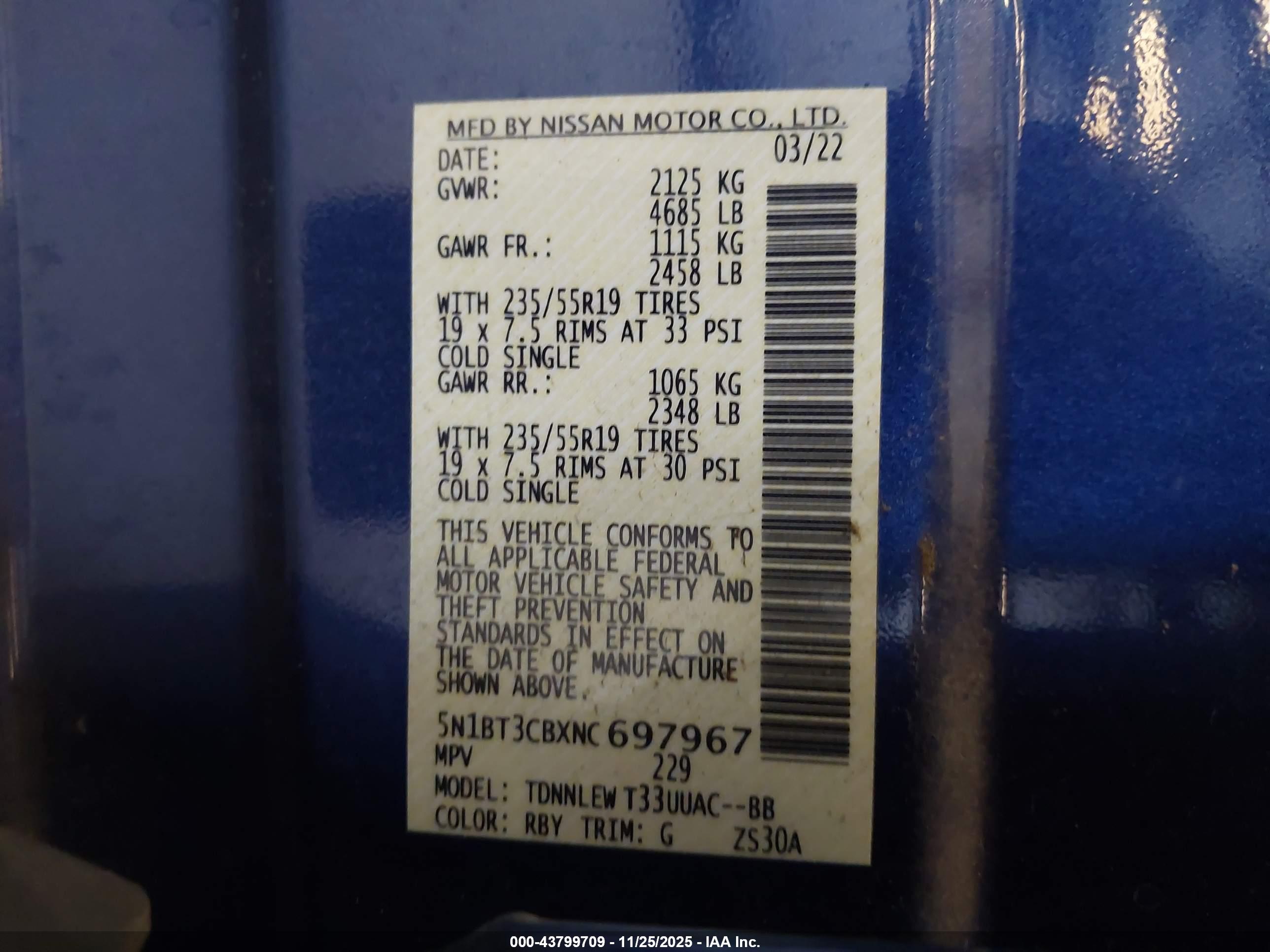 NISSAN ROGUE image 9