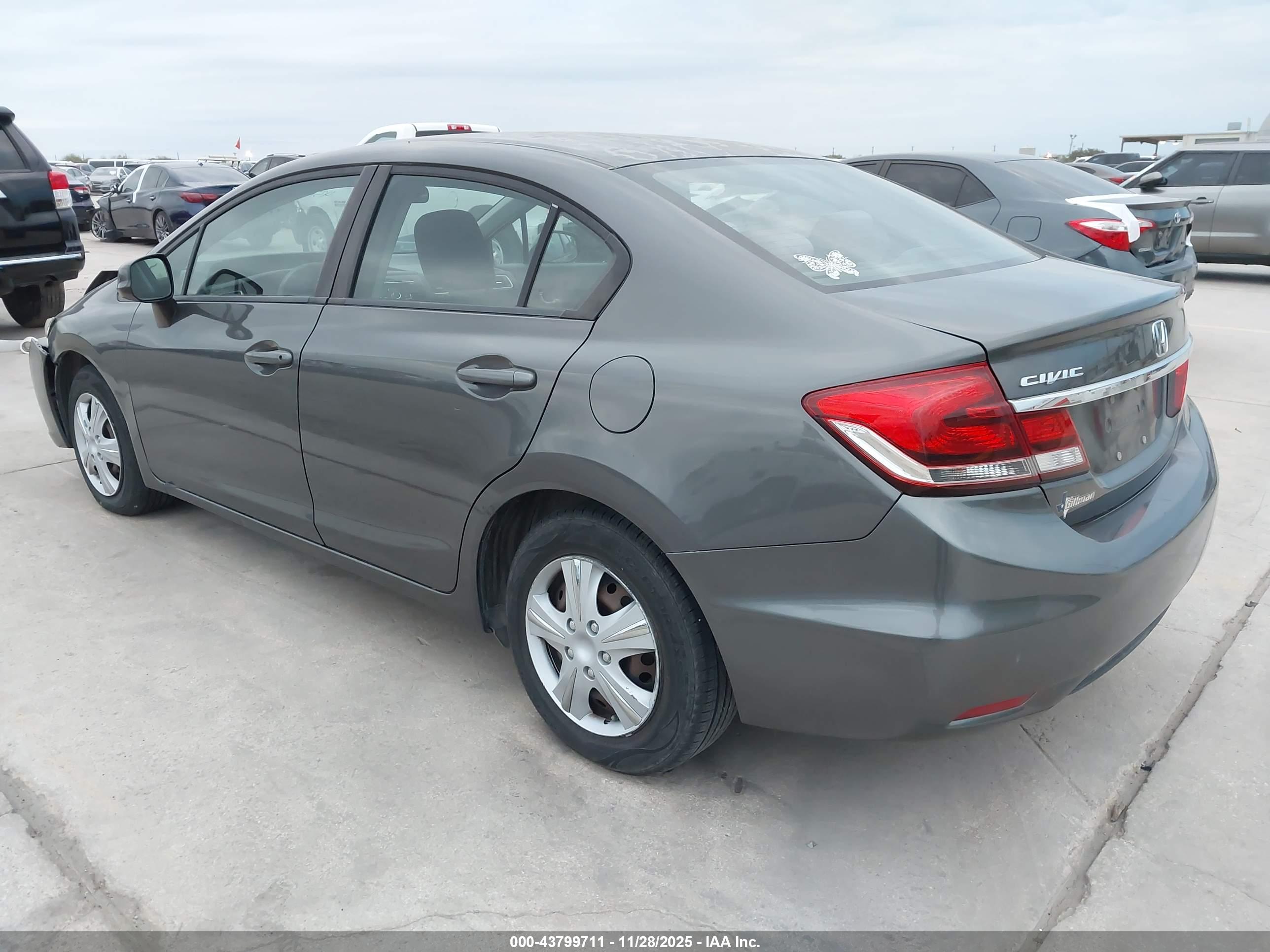 HONDA CIVIC image 3